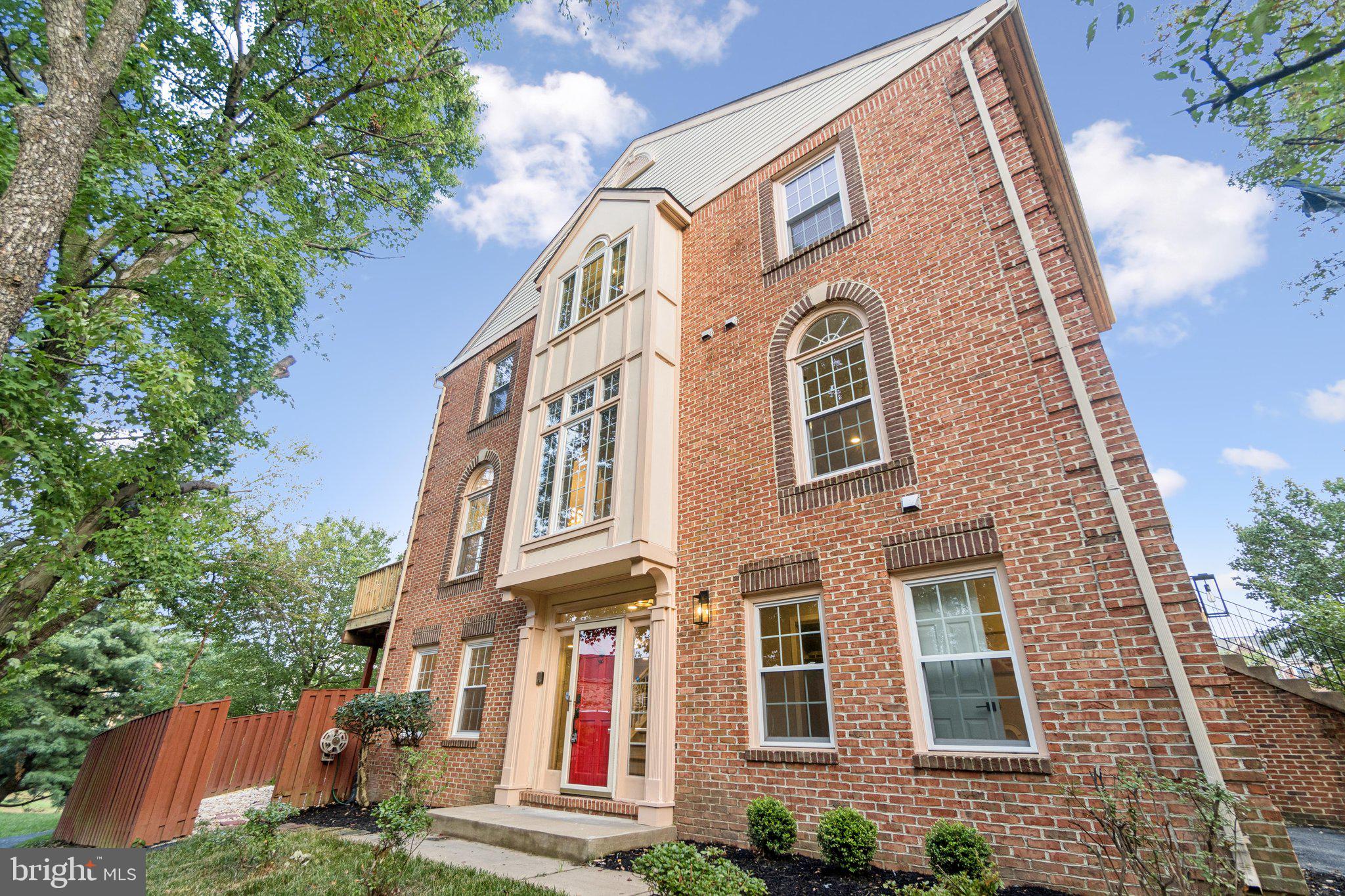 6481 SHARON KAY COURT