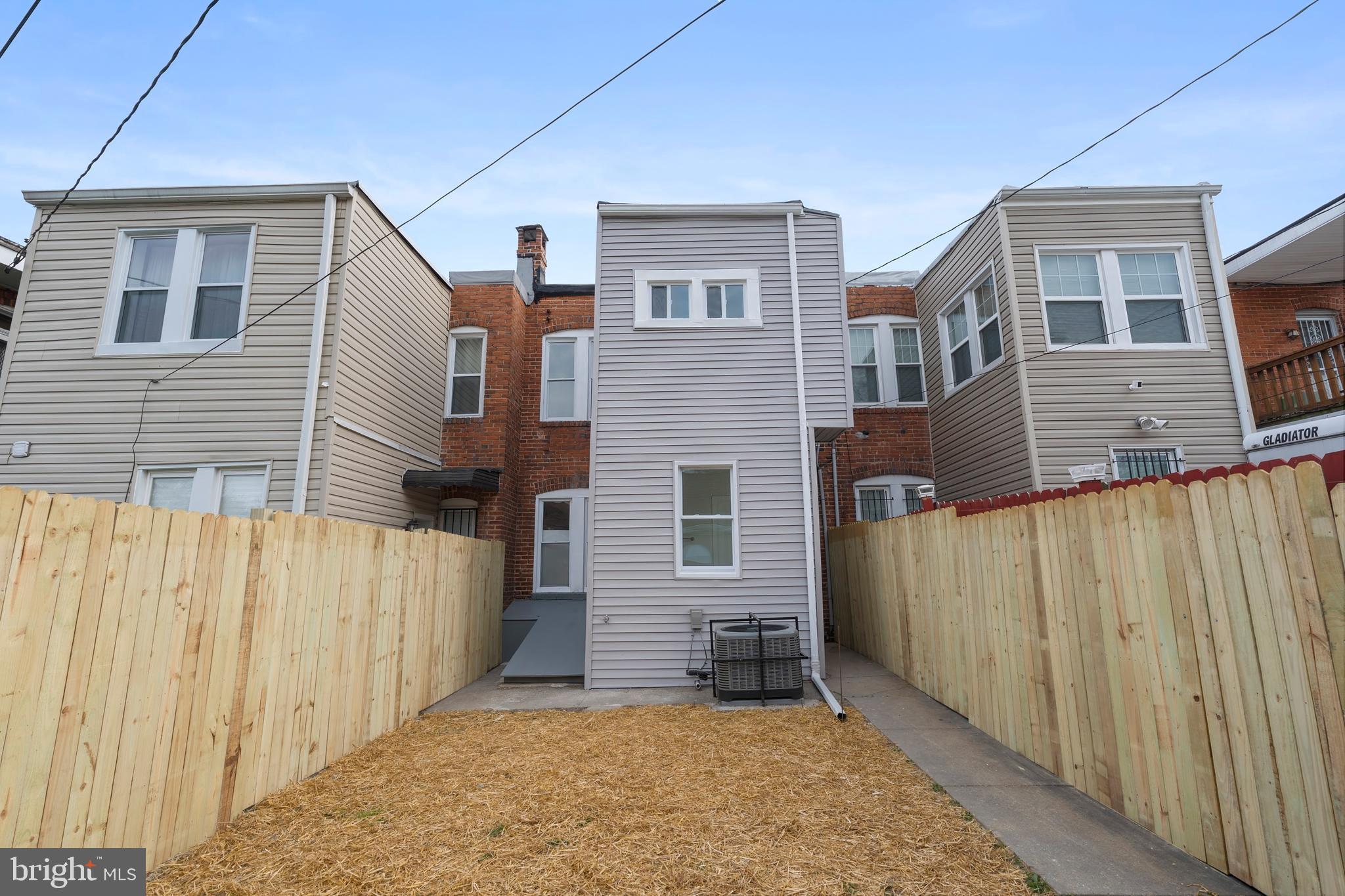 MONDAWMIN - Residential