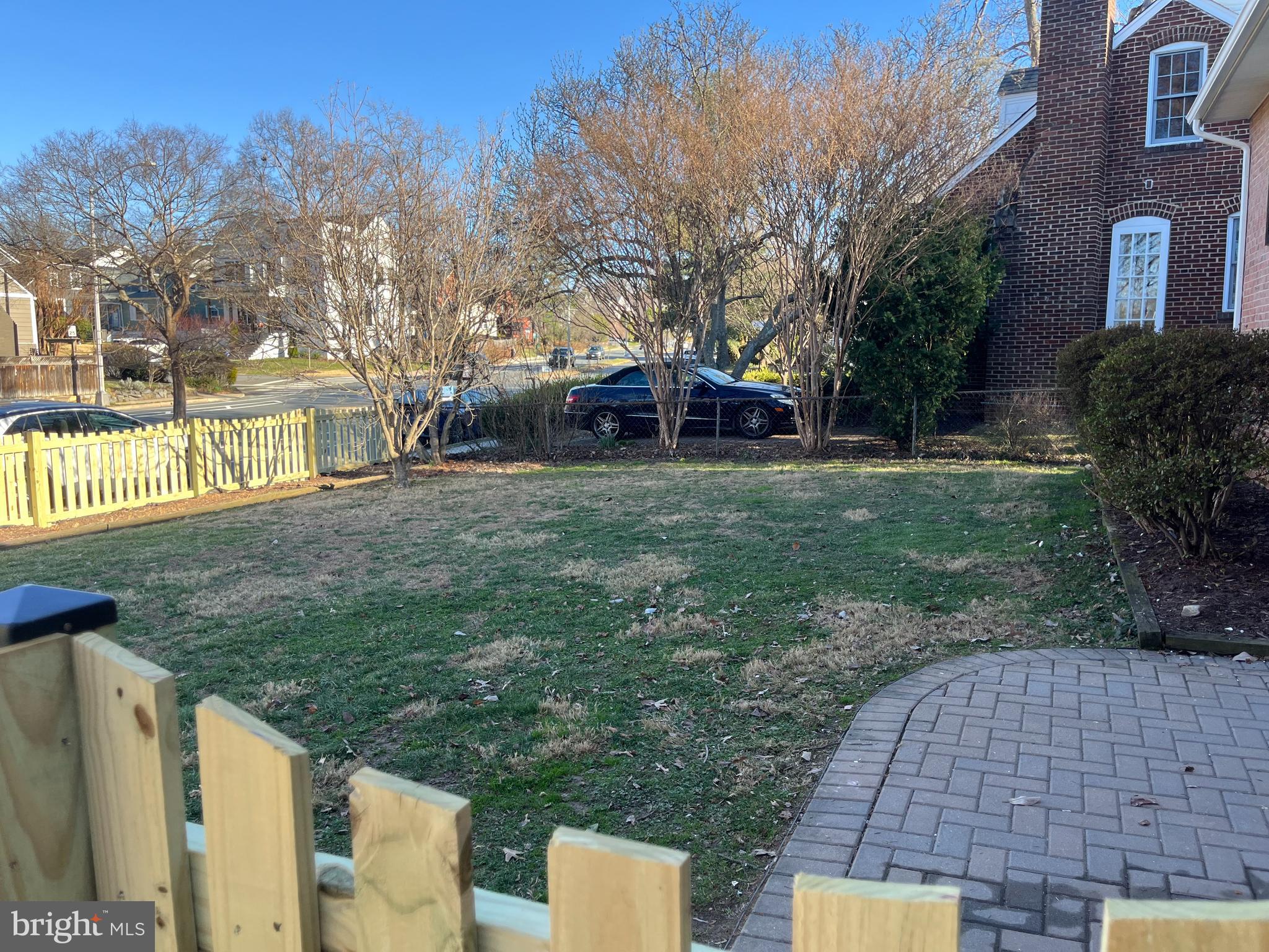 2526 N GEORGE MASON DRIVE