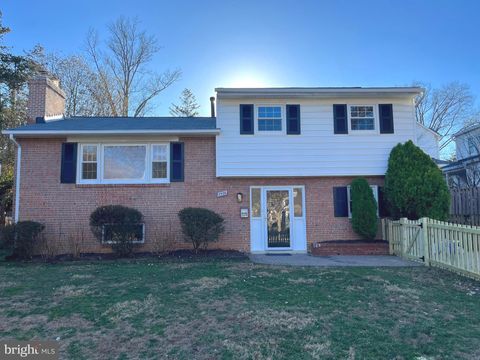 2526 N GEORGE MASON DRIVE ARLINGTON VA 22207