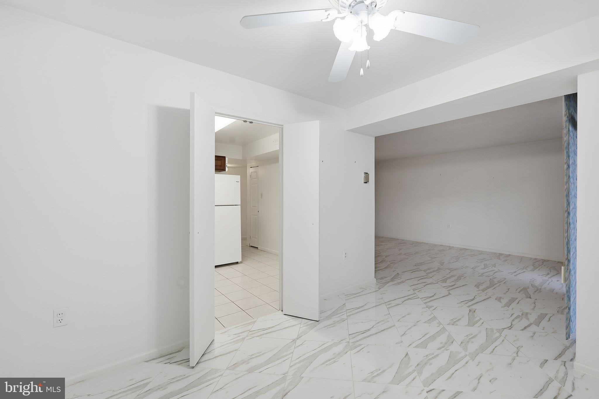 NORMANDIE ON THE LAKE - Residential