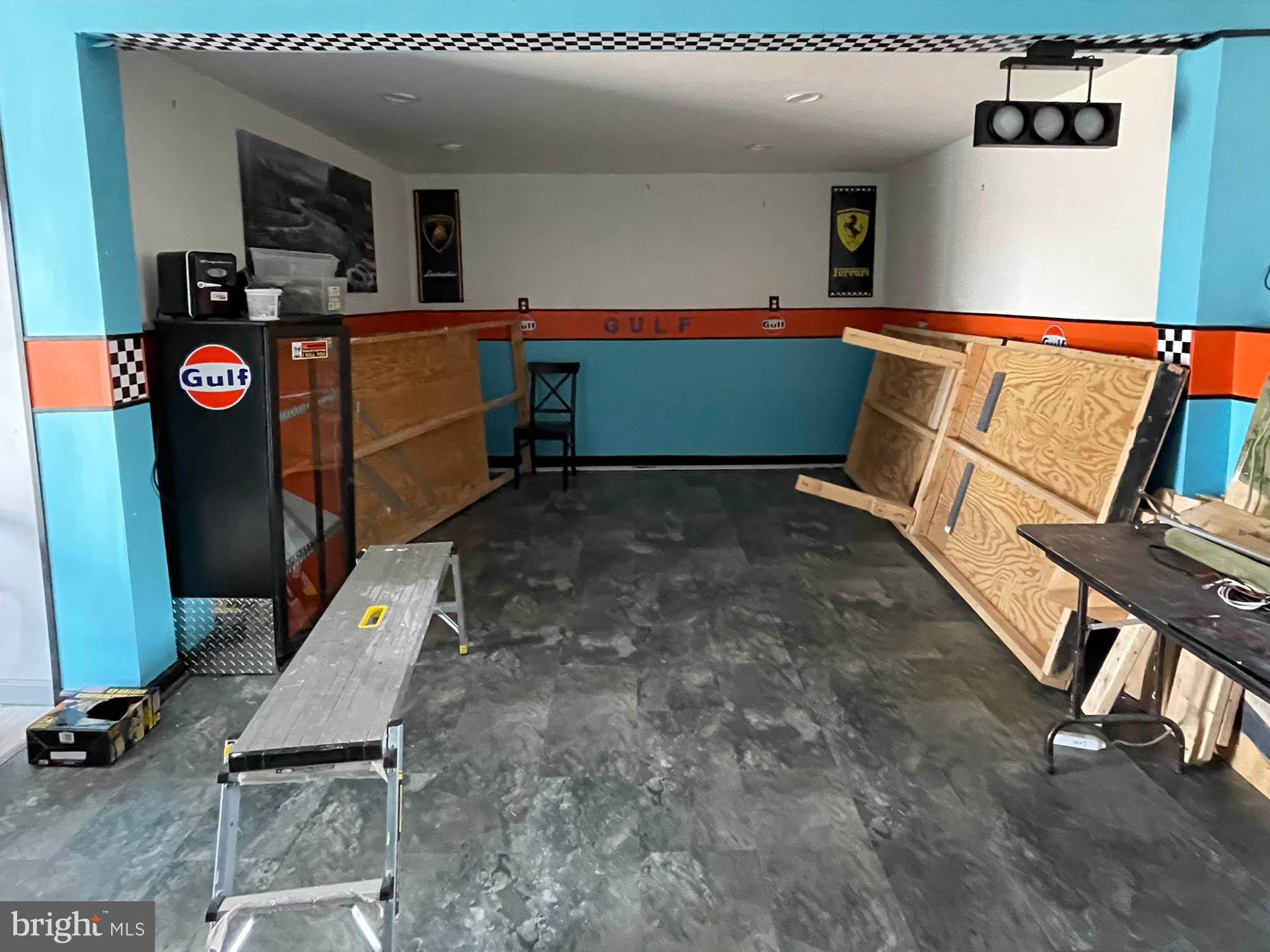 WYNNEWOOD - Residential