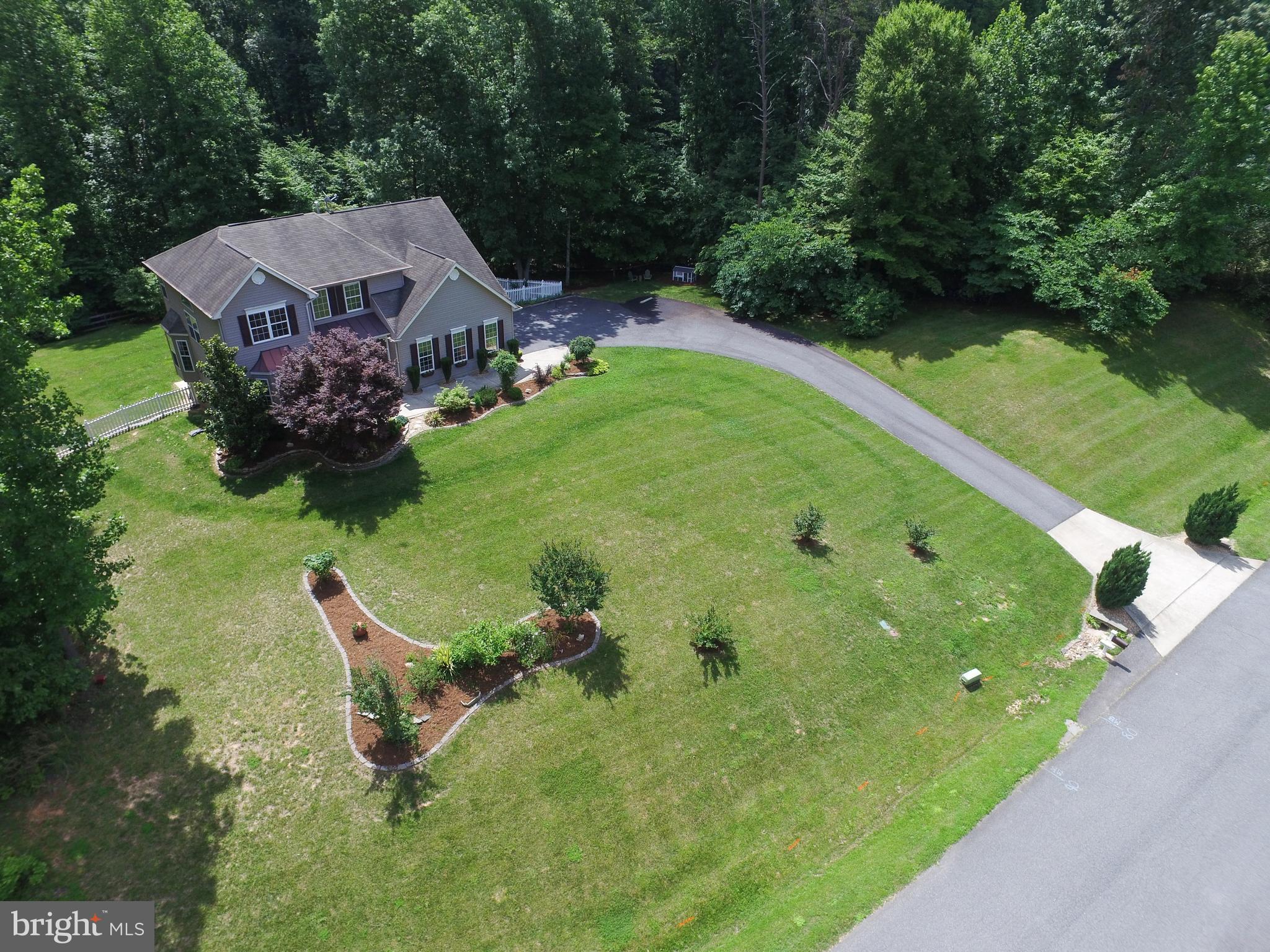 WOODS OF ABEL LAKE - Residential