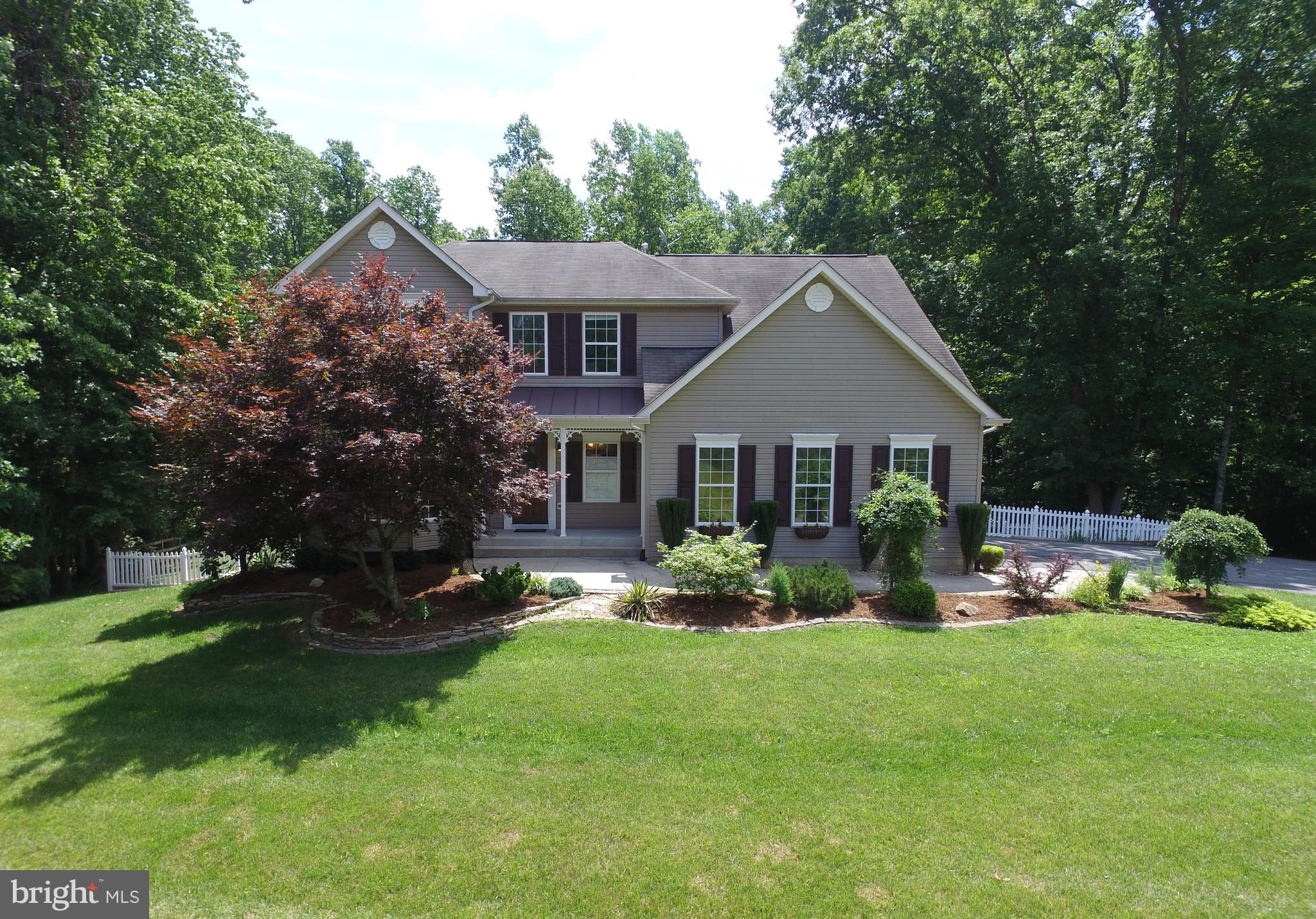 WOODS OF ABEL LAKE - Residential