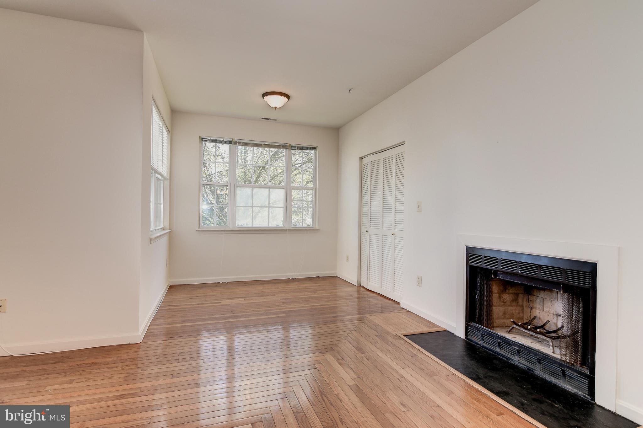 LIONS GATE - Residential