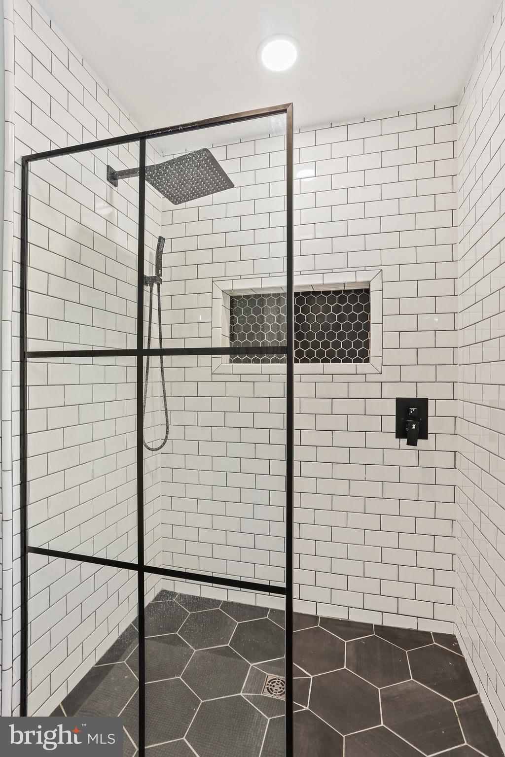 CARROLL COUNTY FARMETTES - Residential