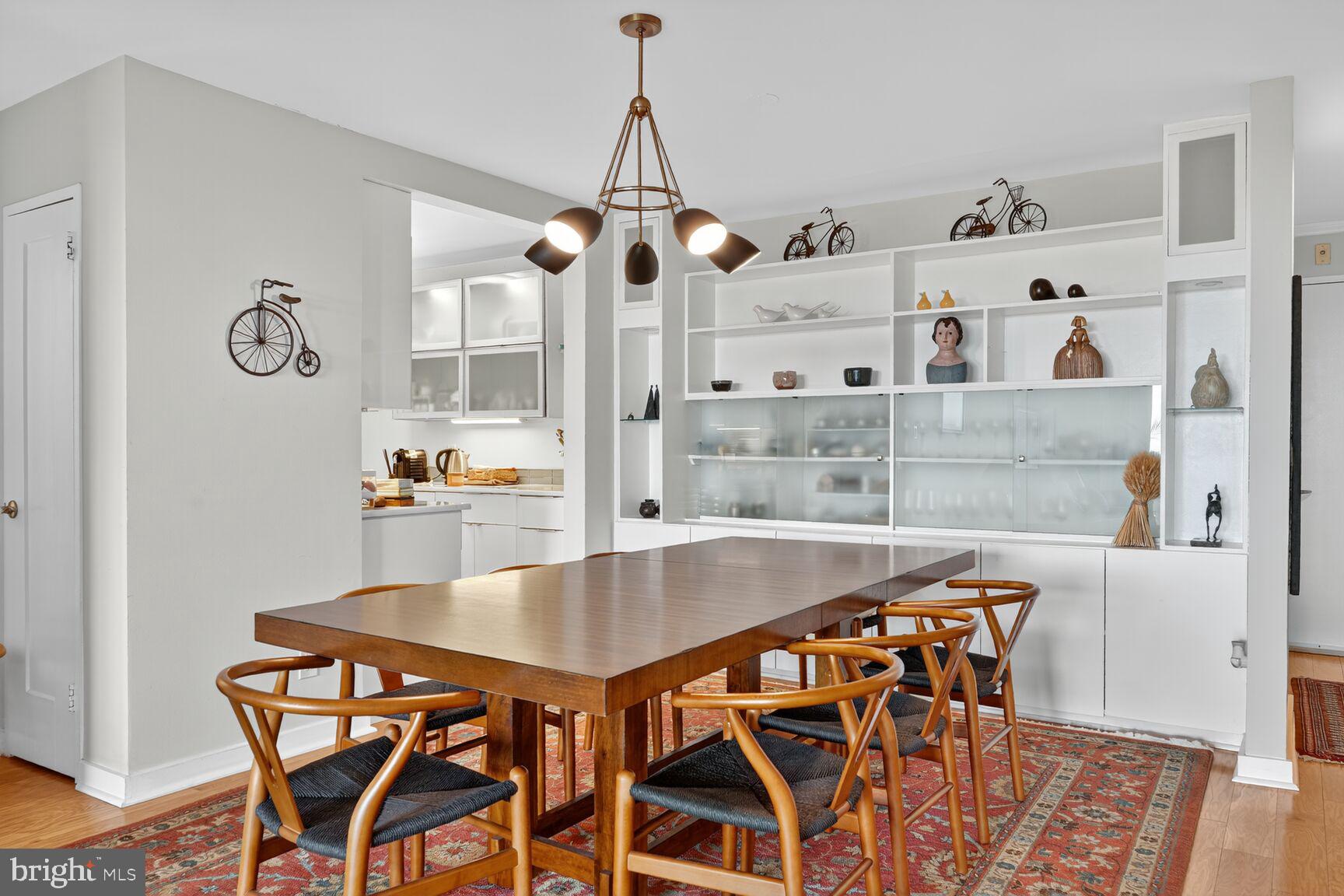 THE KENWOOD - Residential