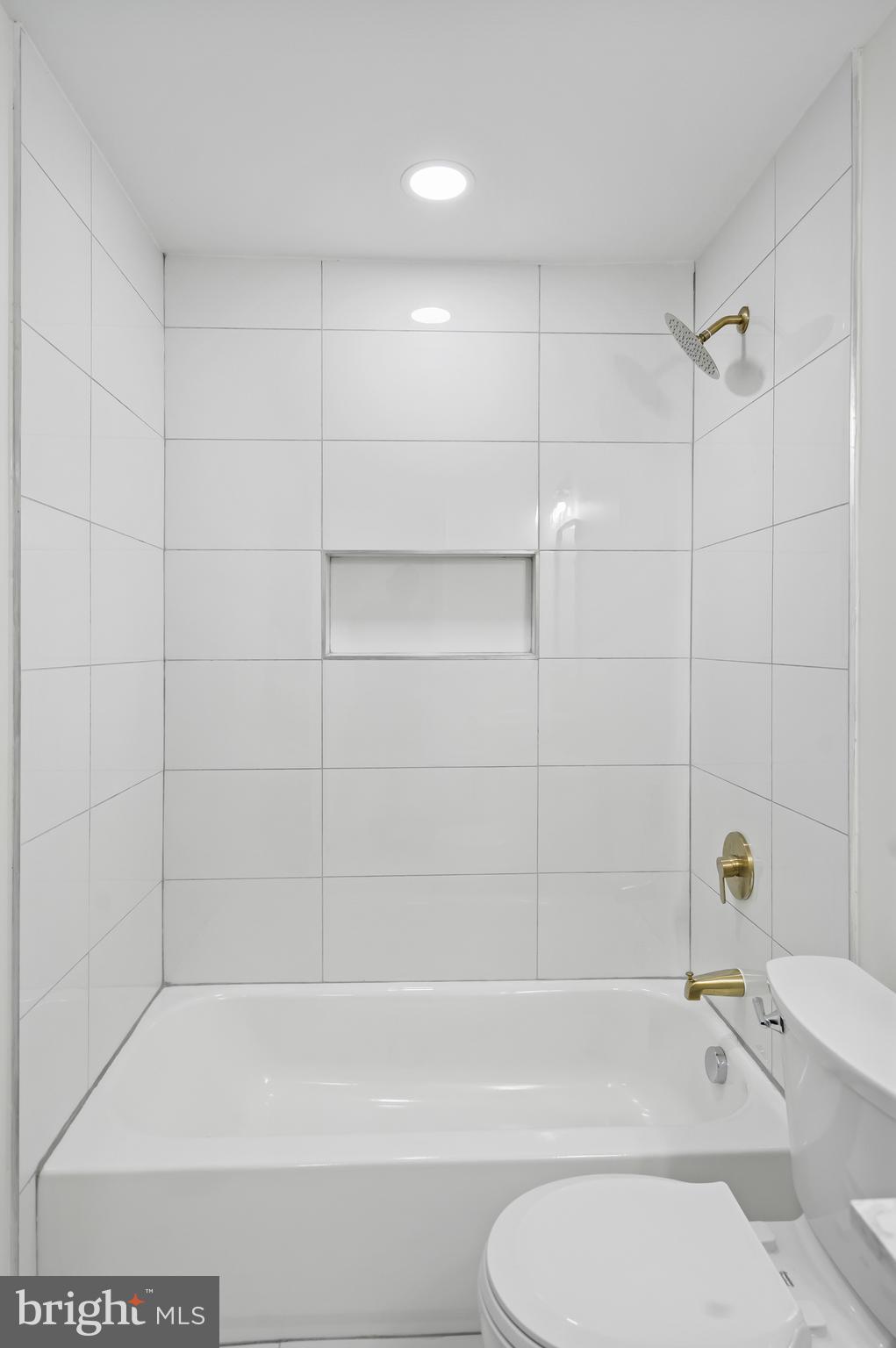 RESERVOIR HILL - Residential