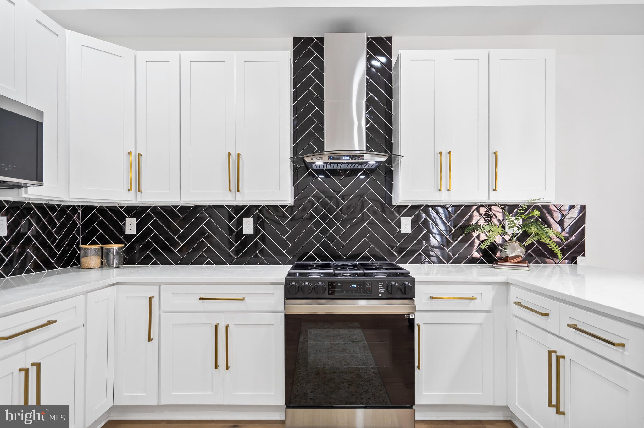 RESERVOIR HILL - Residential