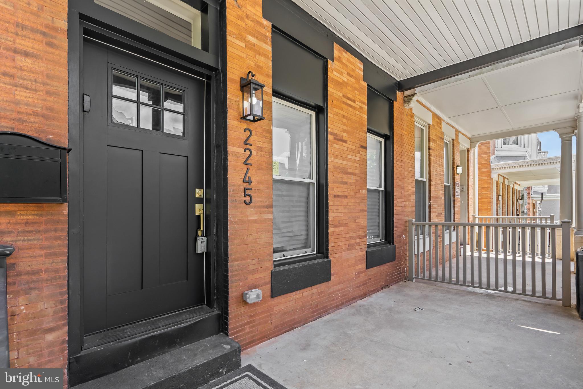 RESERVOIR HILL - Residential