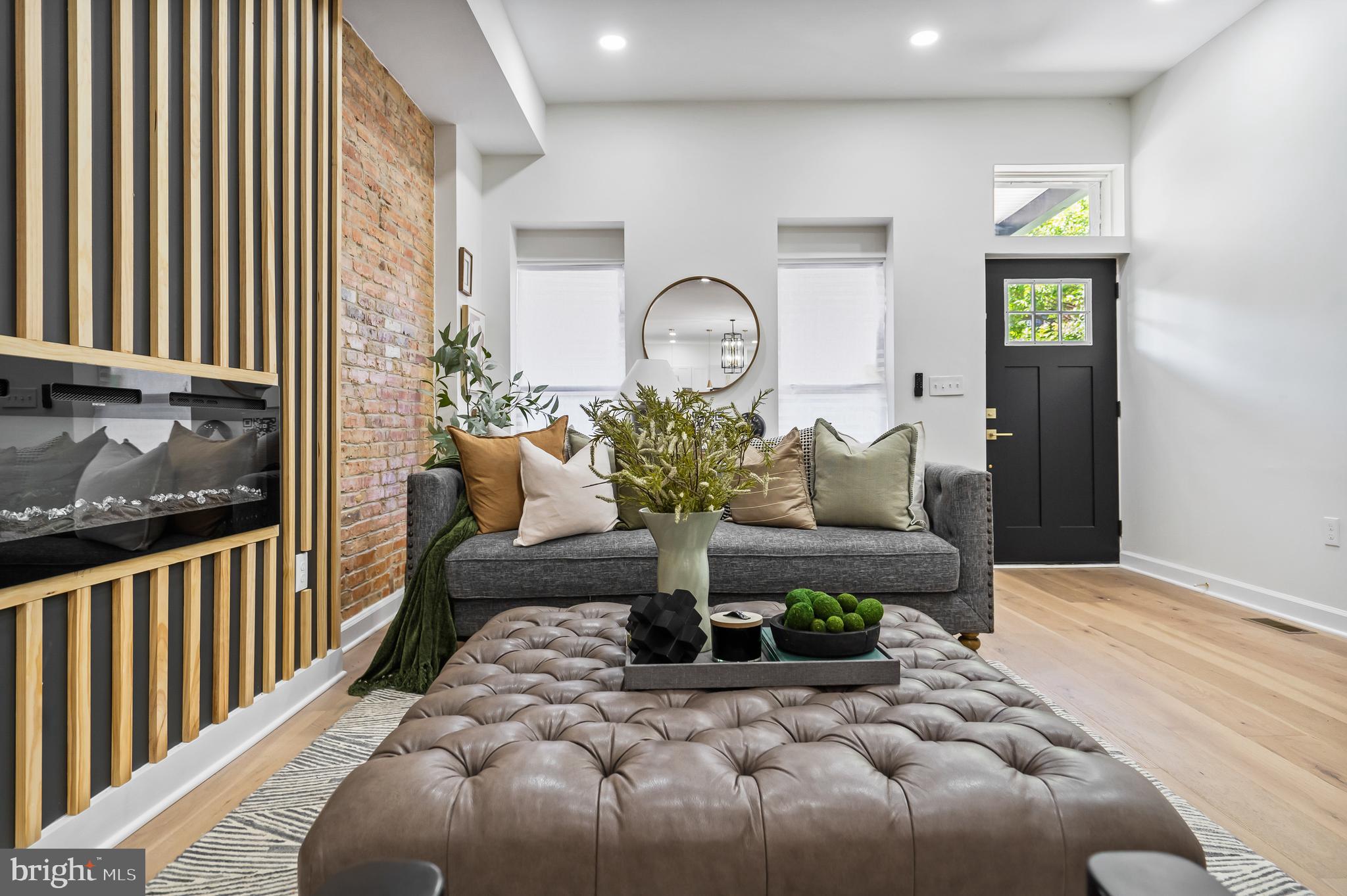 RESERVOIR HILL - Residential