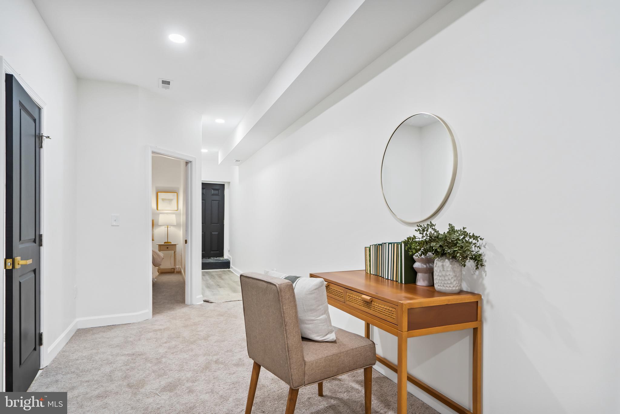 RESERVOIR HILL - Residential