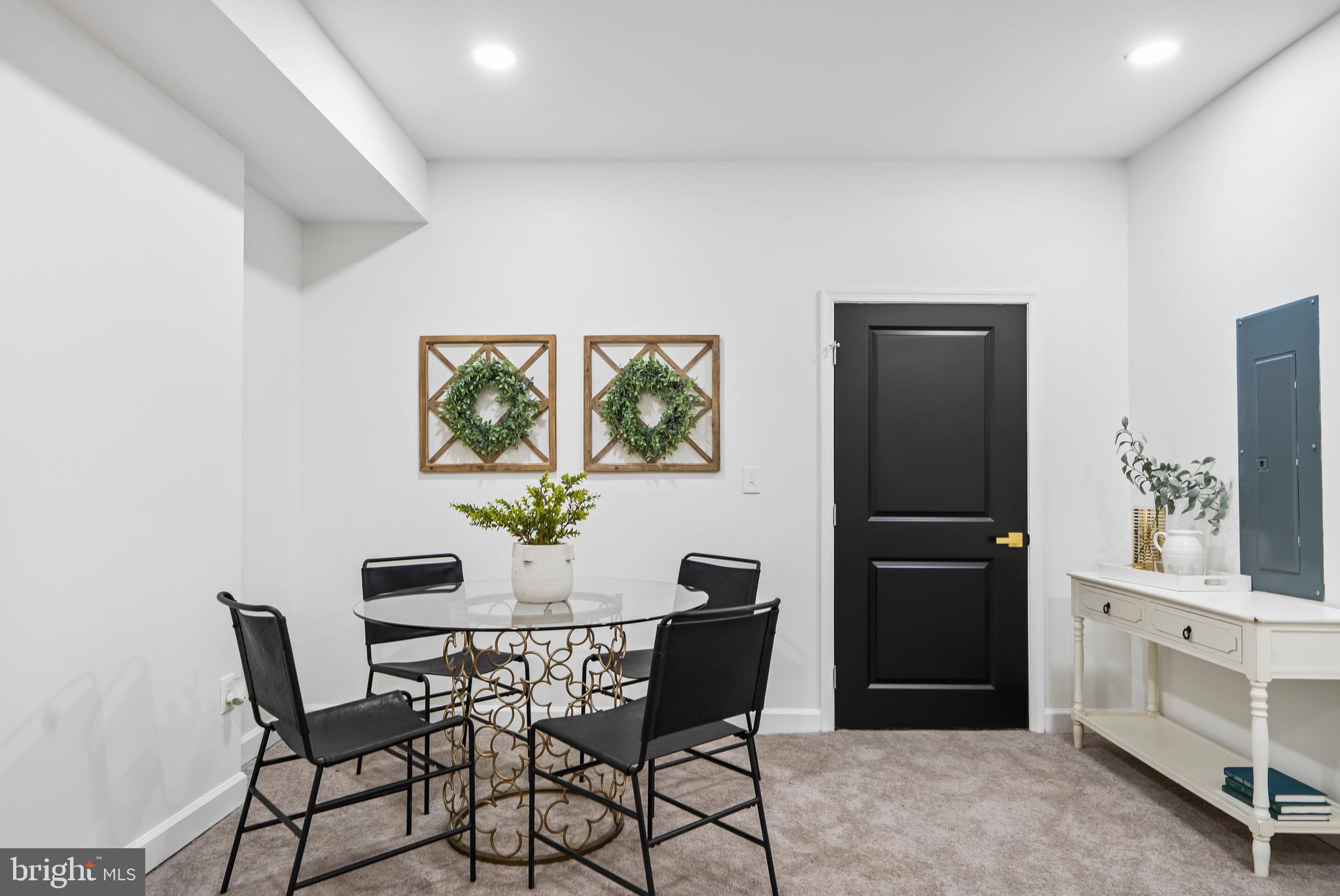 RESERVOIR HILL - Residential