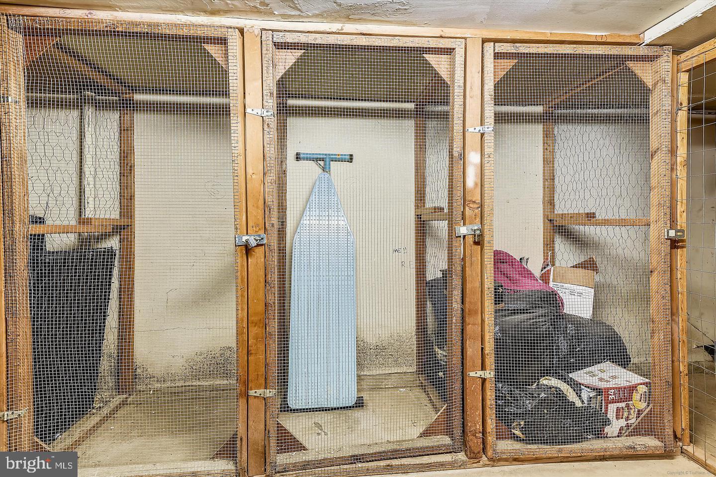 AMERICANA FINMARK - Residential