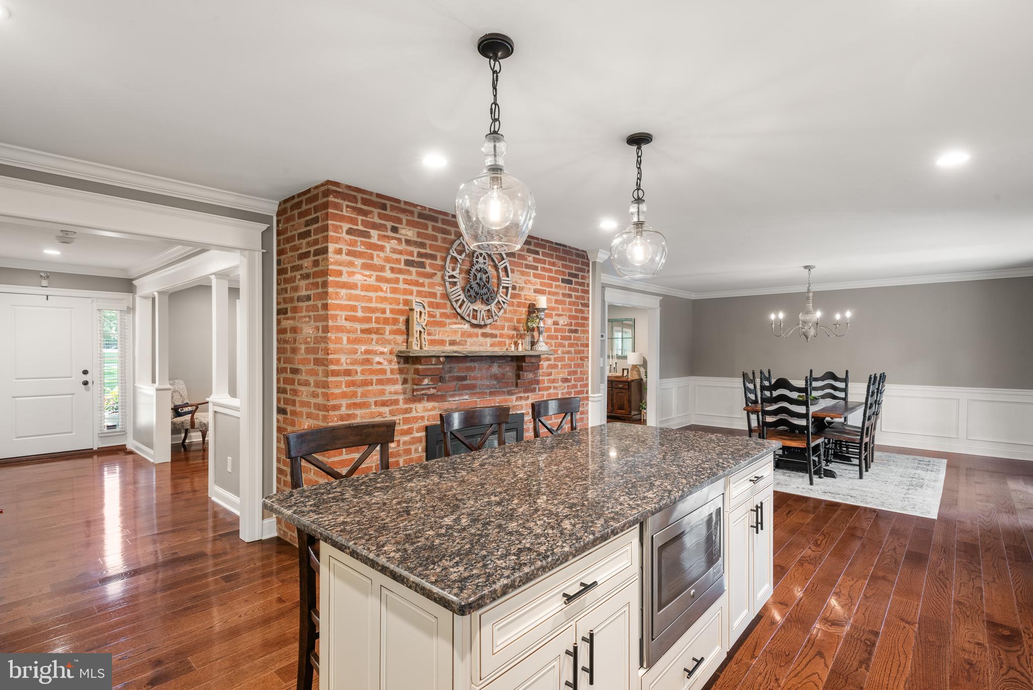 GLENHARDIE - Residential