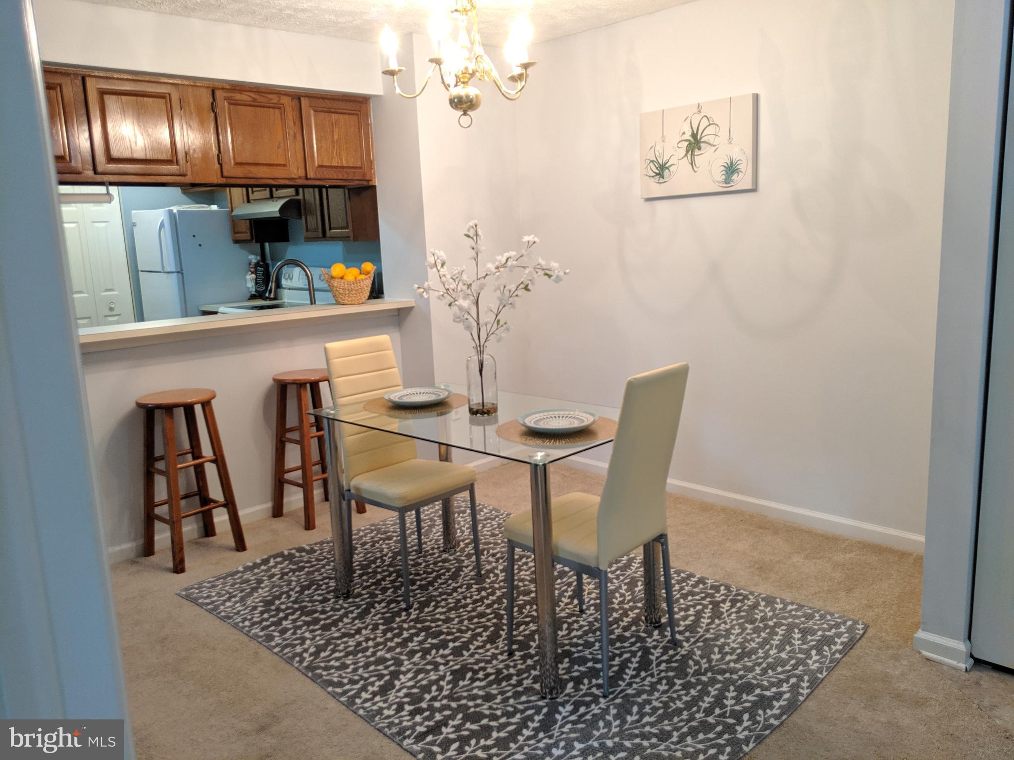 WATERS EDGE AT NORTH LAKE - Residential