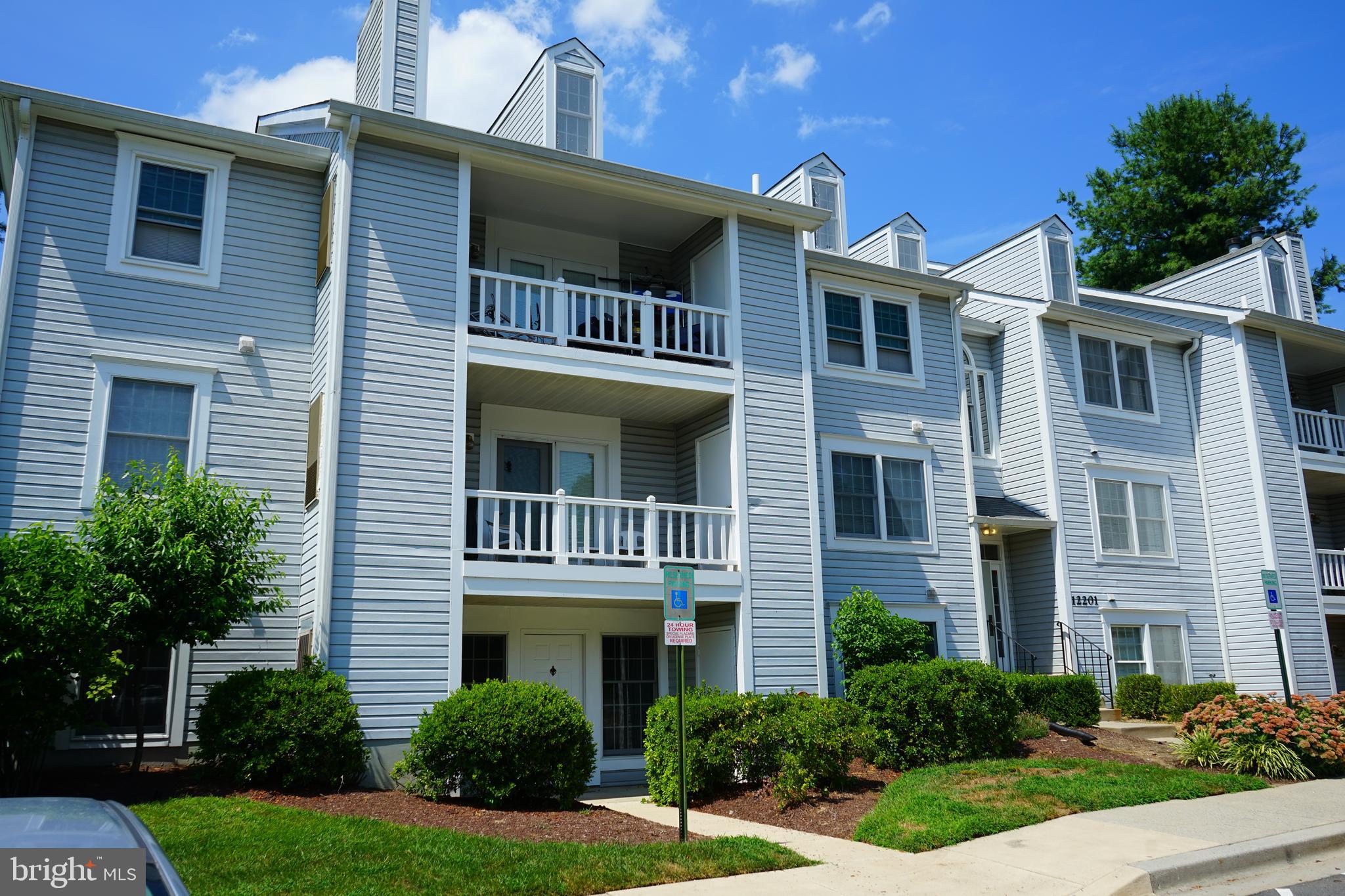 WATERS EDGE AT NORTH LAKE - Residential