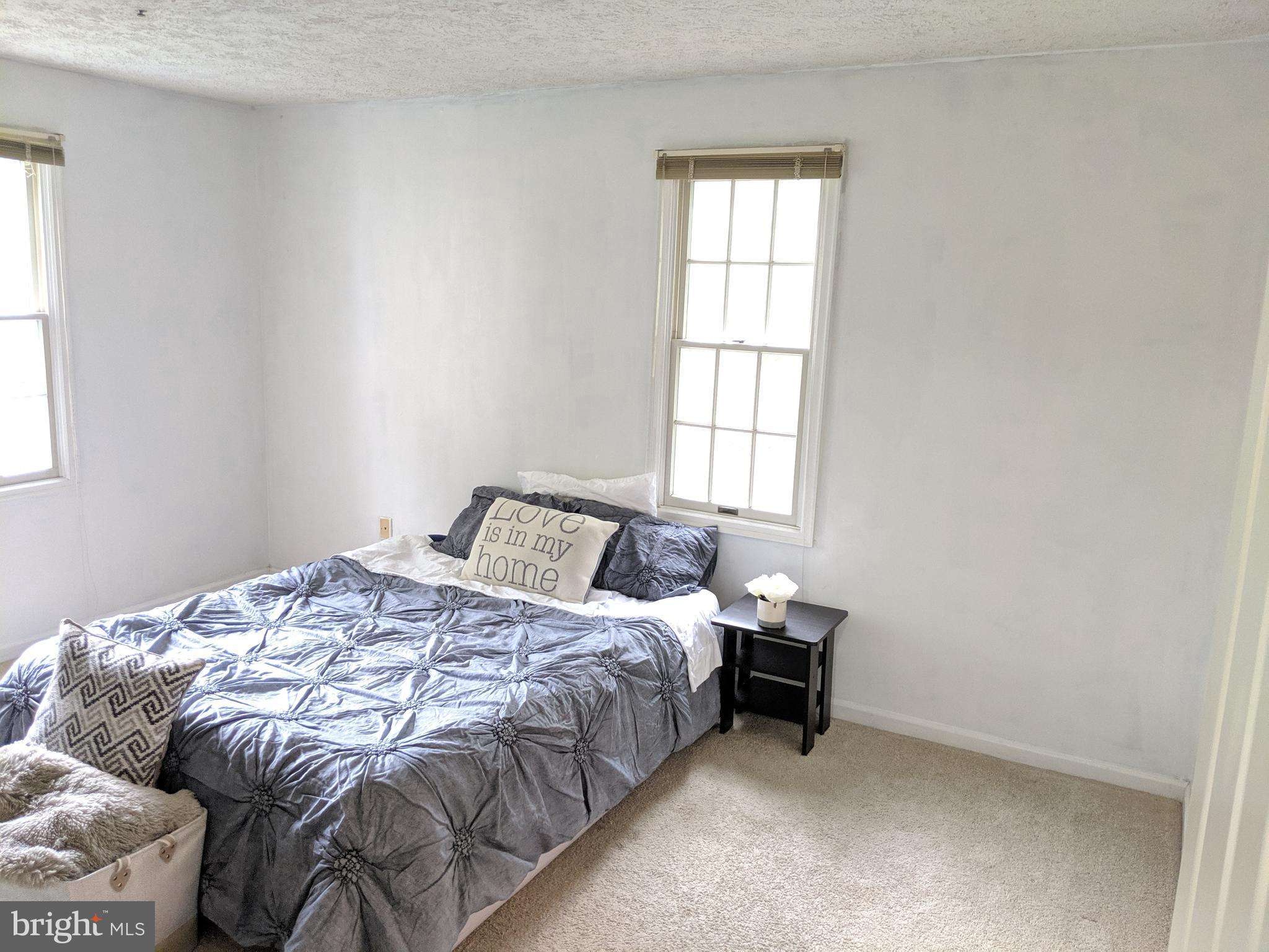 WATERS EDGE AT NORTH LAKE - Residential