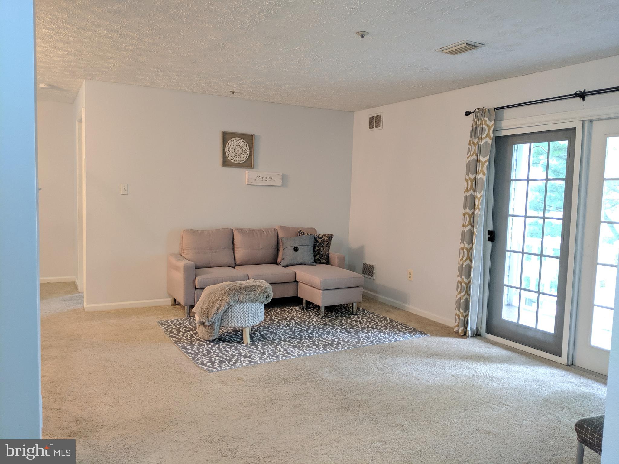 WATERS EDGE AT NORTH LAKE - Residential