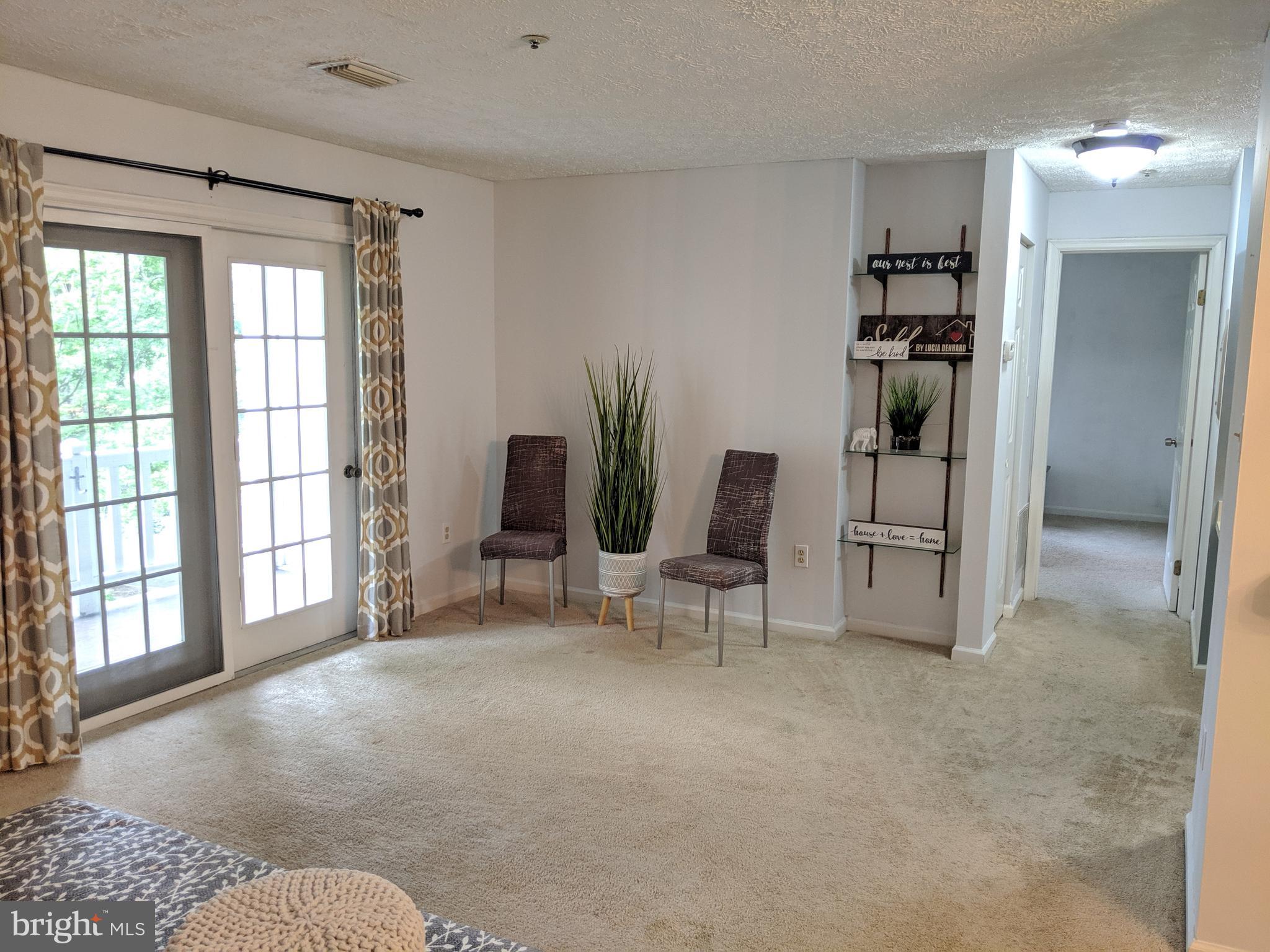 WATERS EDGE AT NORTH LAKE - Residential