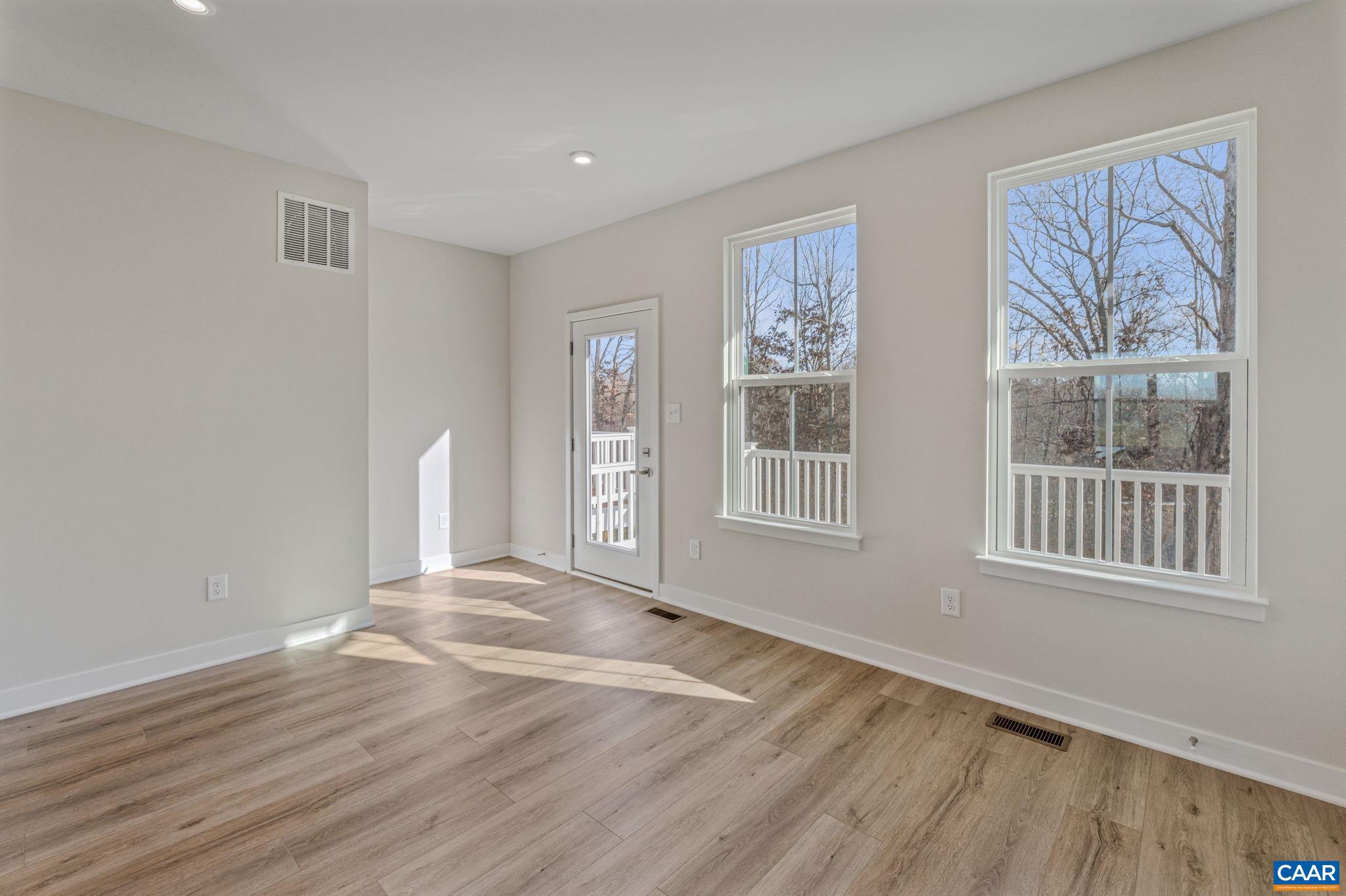 MYERS CORNER - Residential