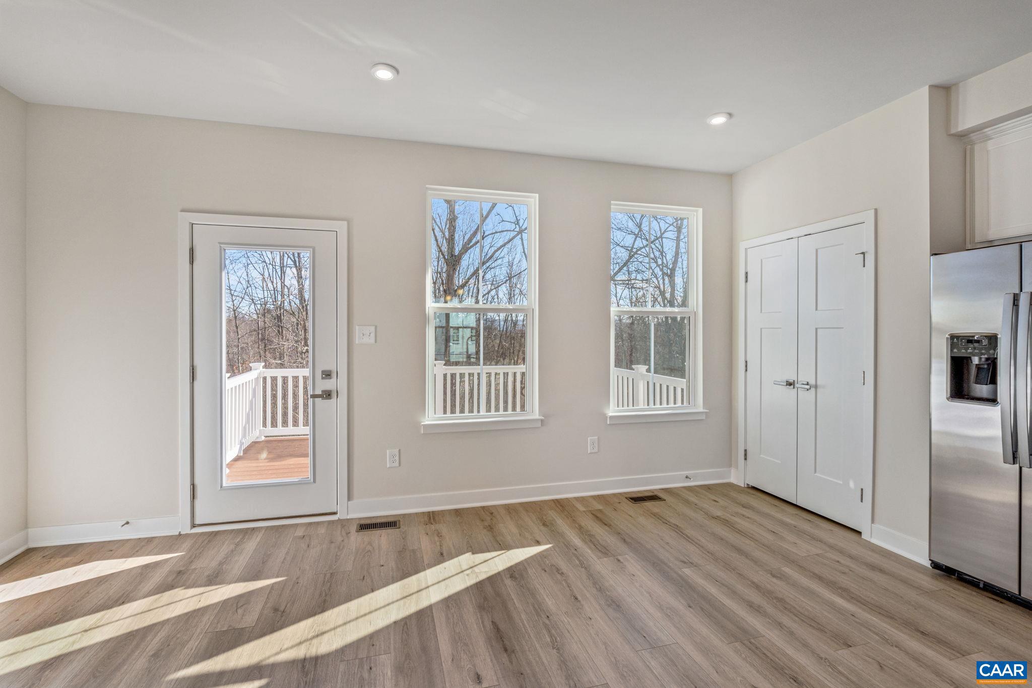 MYERS CORNER - Residential