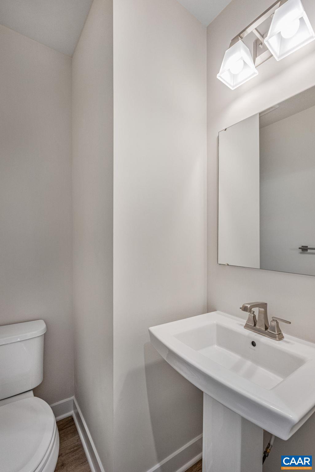 MYERS CORNER - Residential