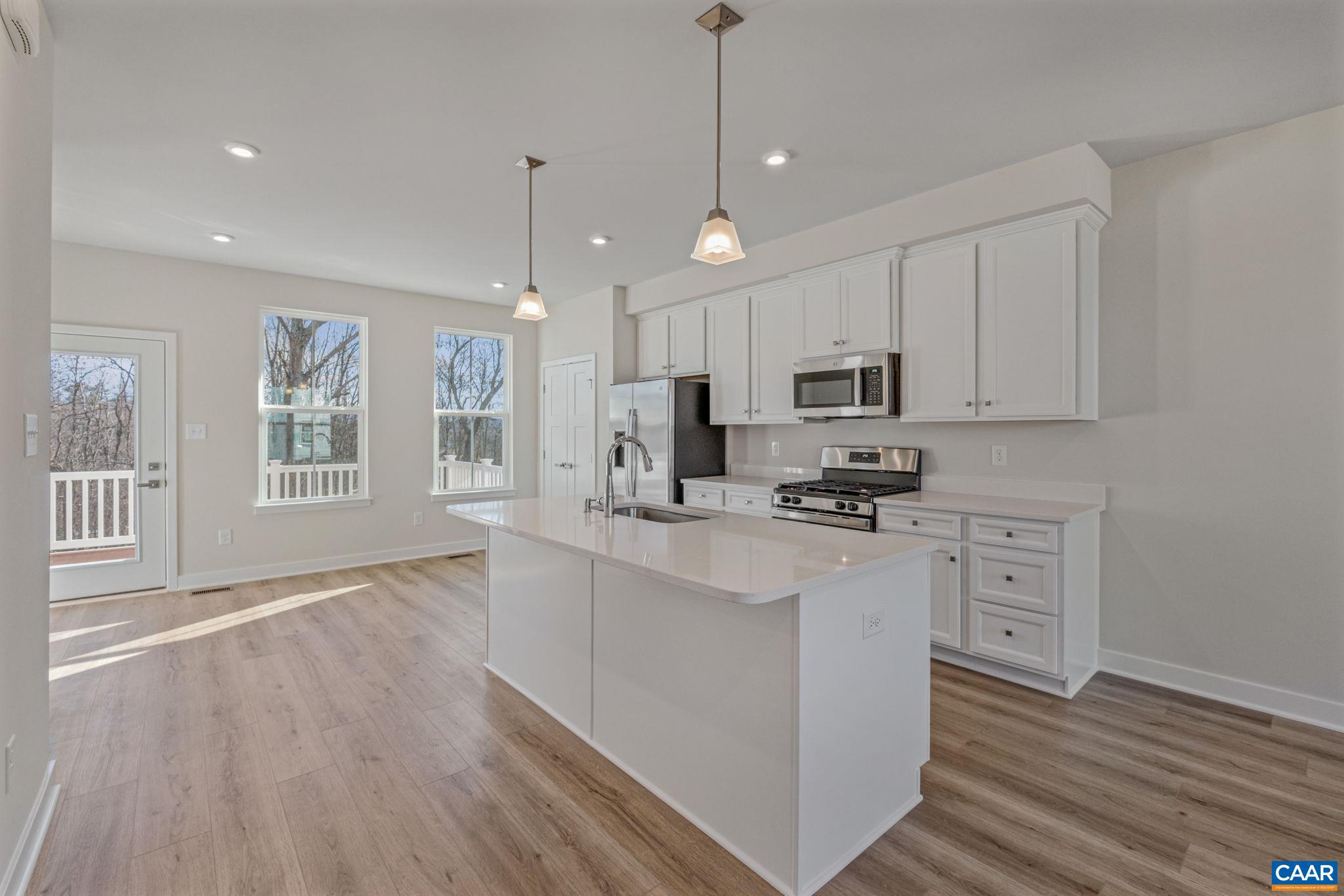 MYERS CORNER - Residential