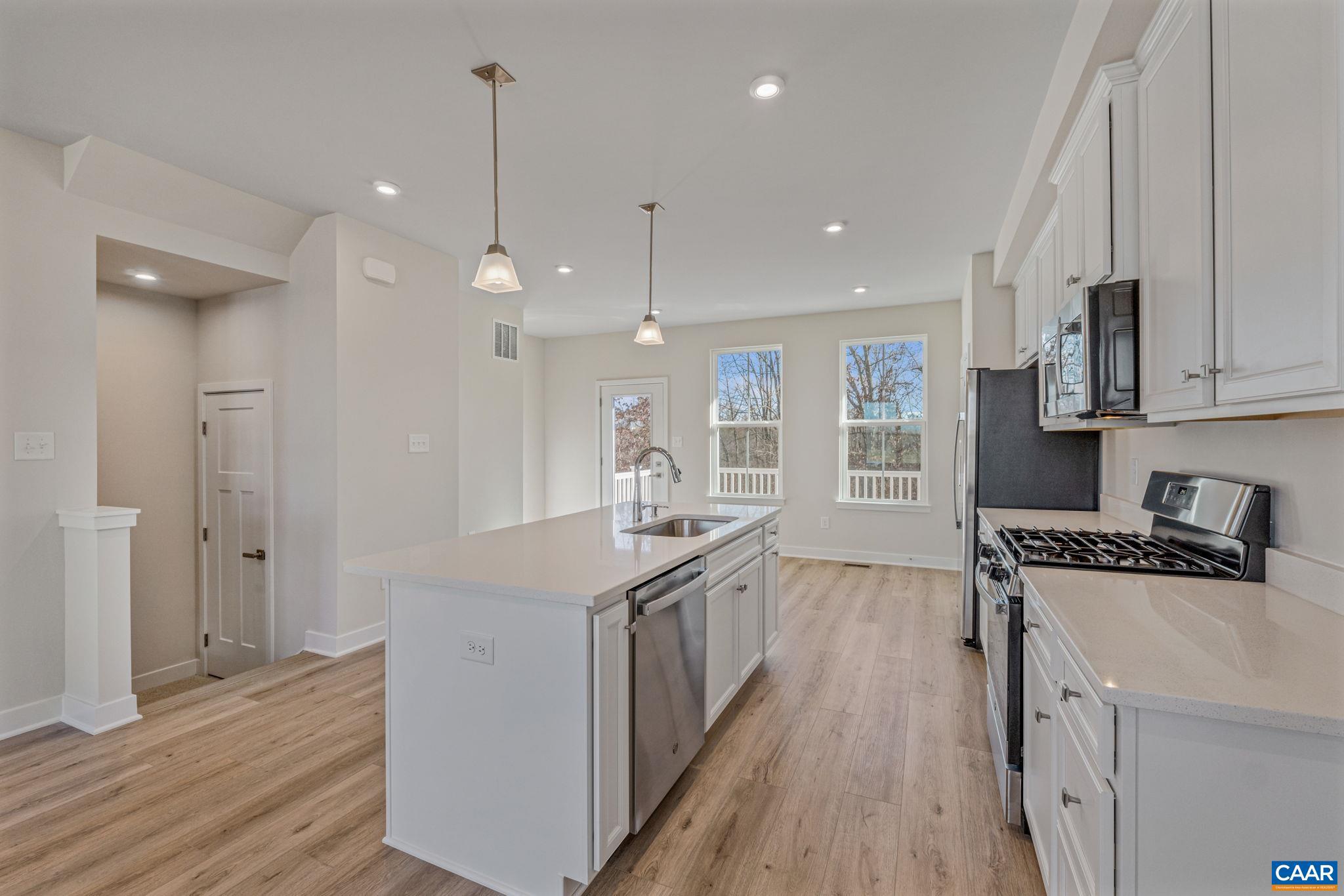 MYERS CORNER - Residential