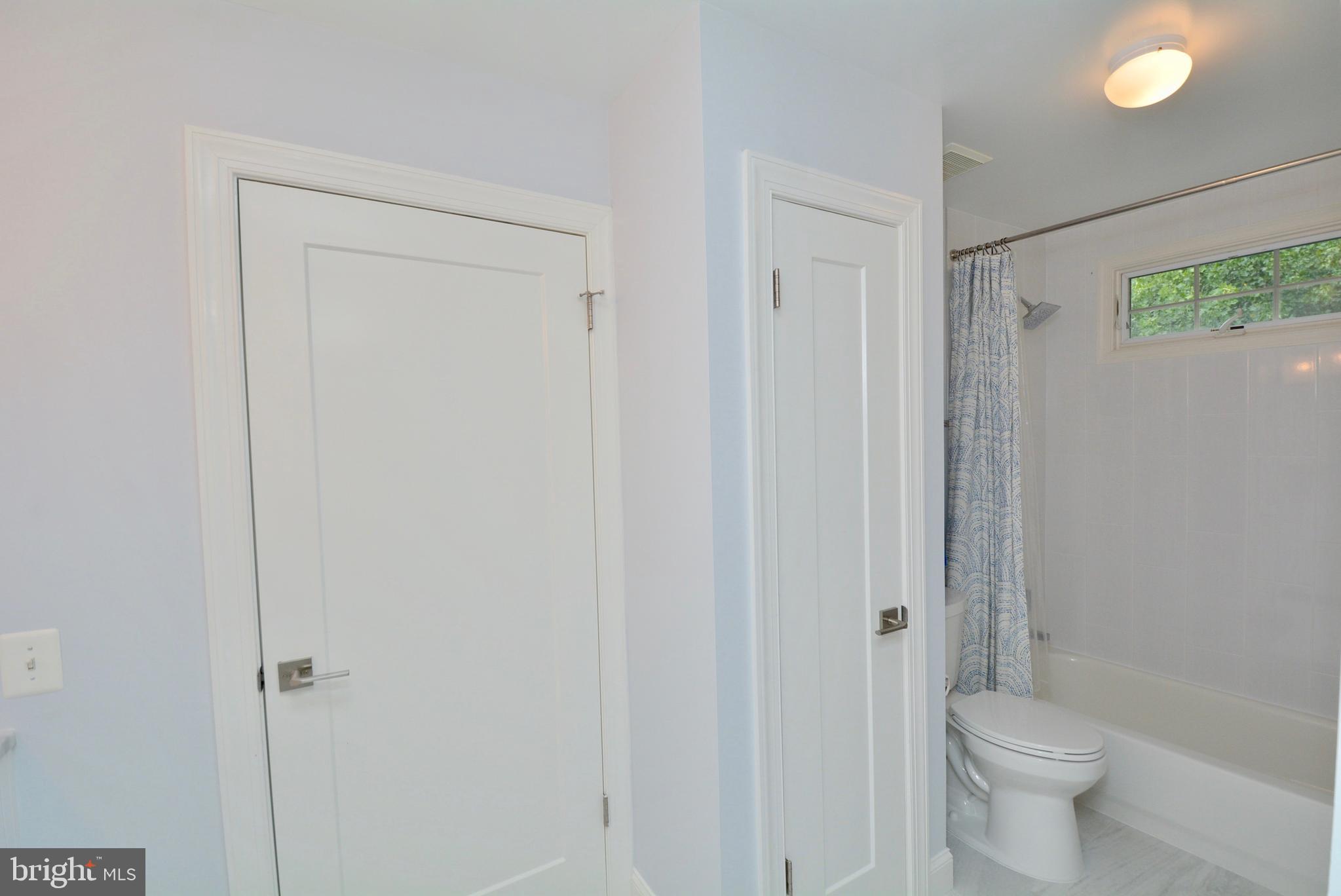 HUNTER MILL ESTATES - Residential