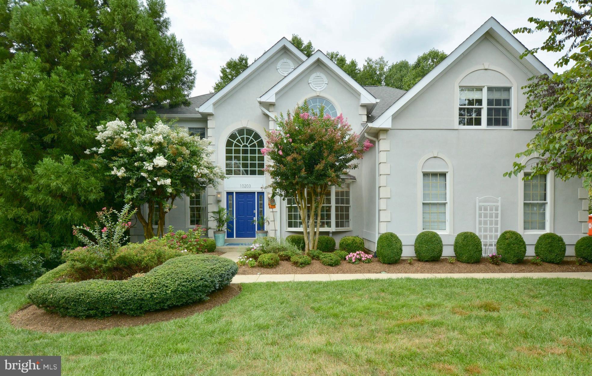 HUNTER MILL ESTATES - Residential