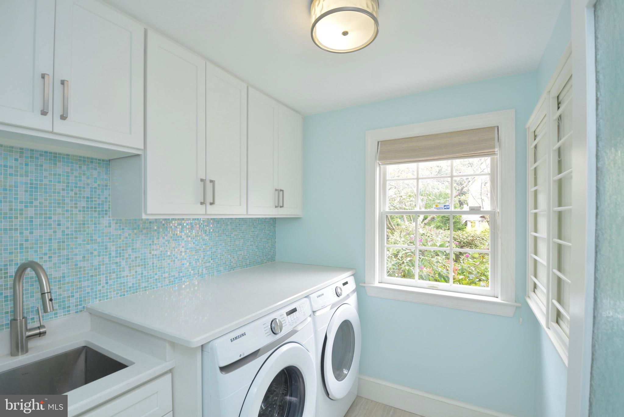 HUNTER MILL ESTATES - Residential