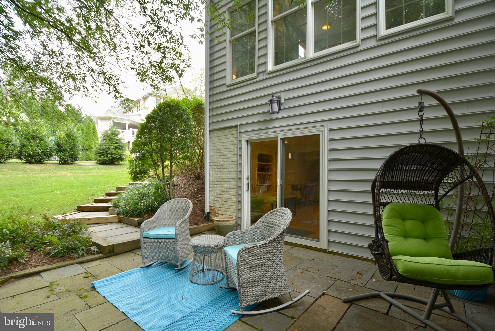 HUNTER MILL ESTATES - Residential