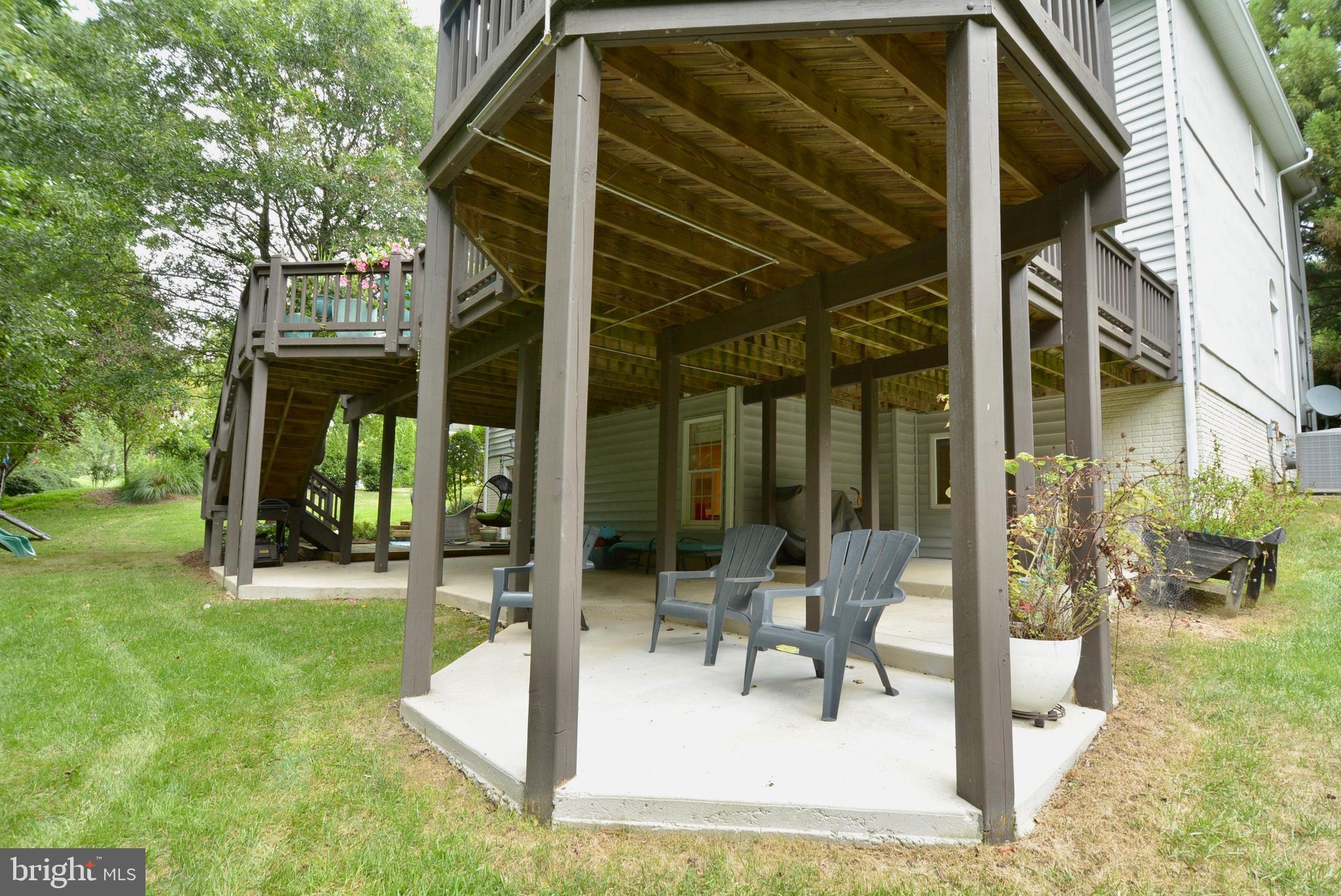 HUNTER MILL ESTATES - Residential