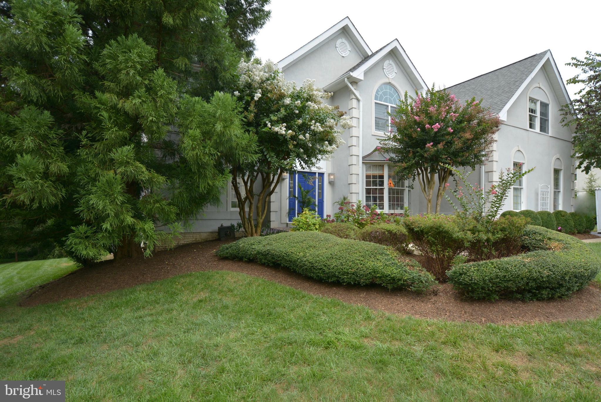 HUNTER MILL ESTATES - Residential