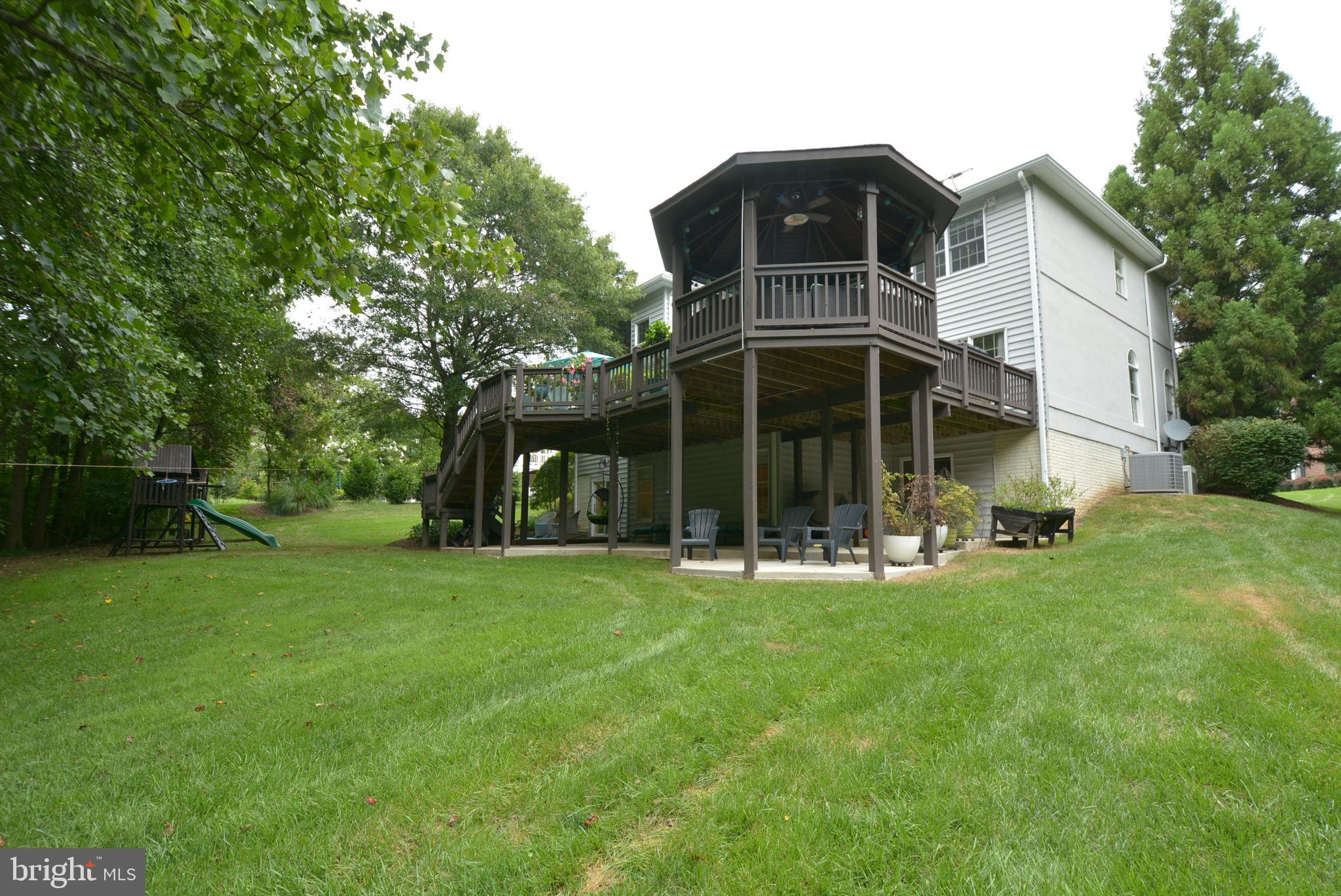 HUNTER MILL ESTATES - Residential