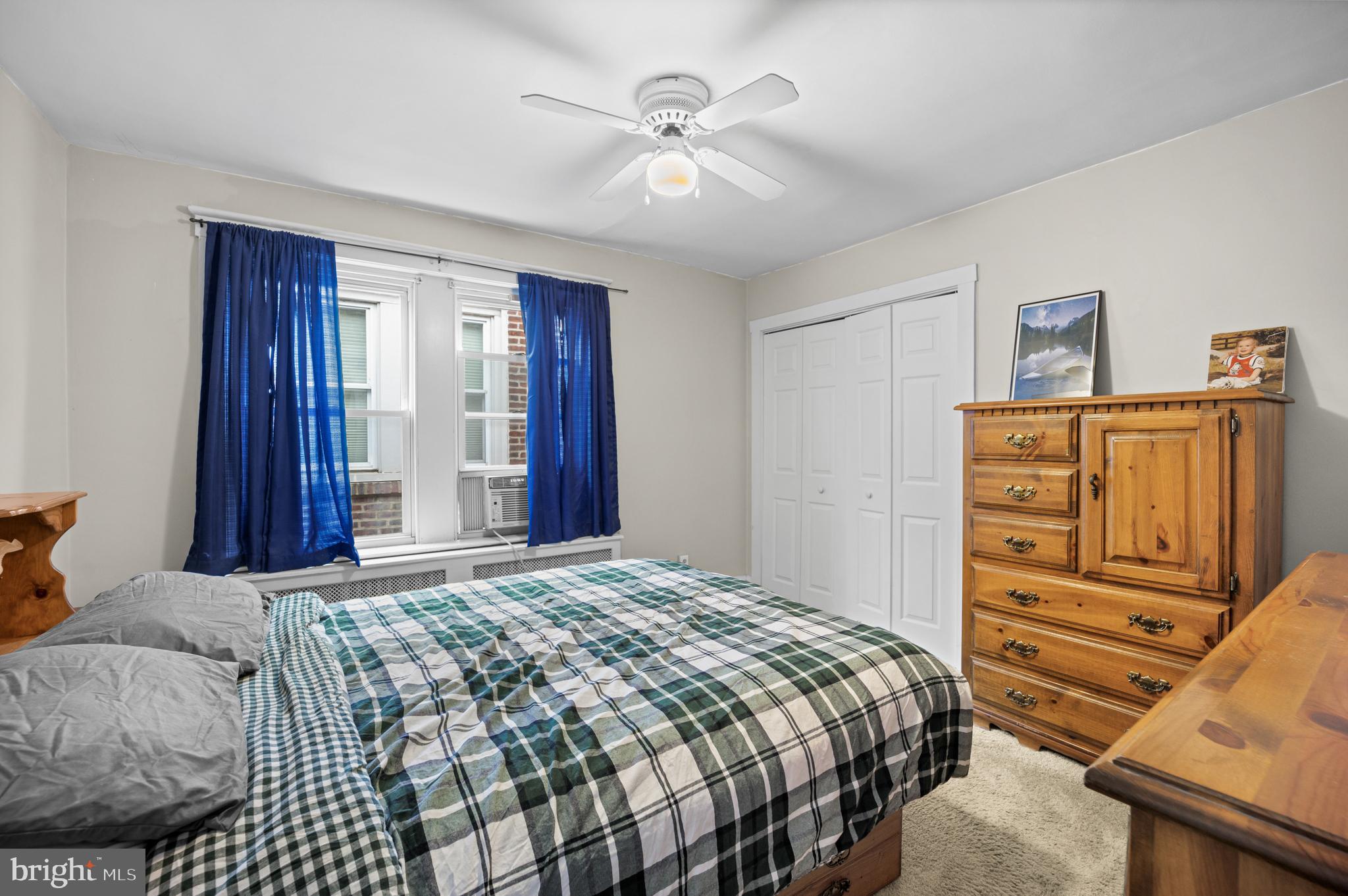 ROXBOROUGH - Residential