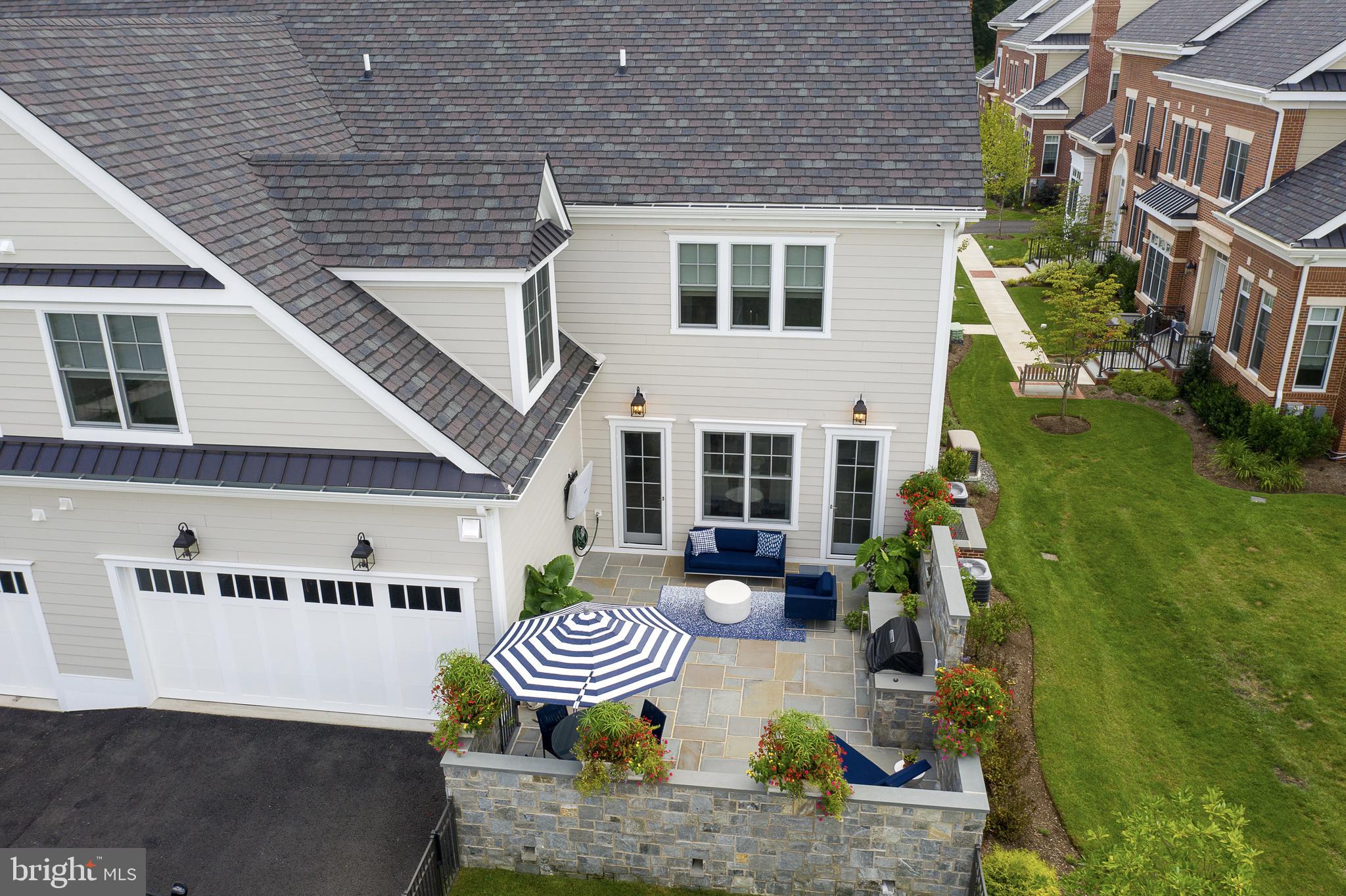 RABBIT RUN CREEK - Residential