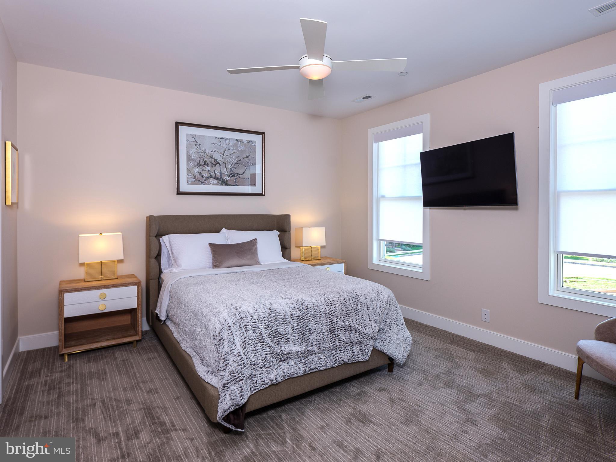 RABBIT RUN CREEK - Residential