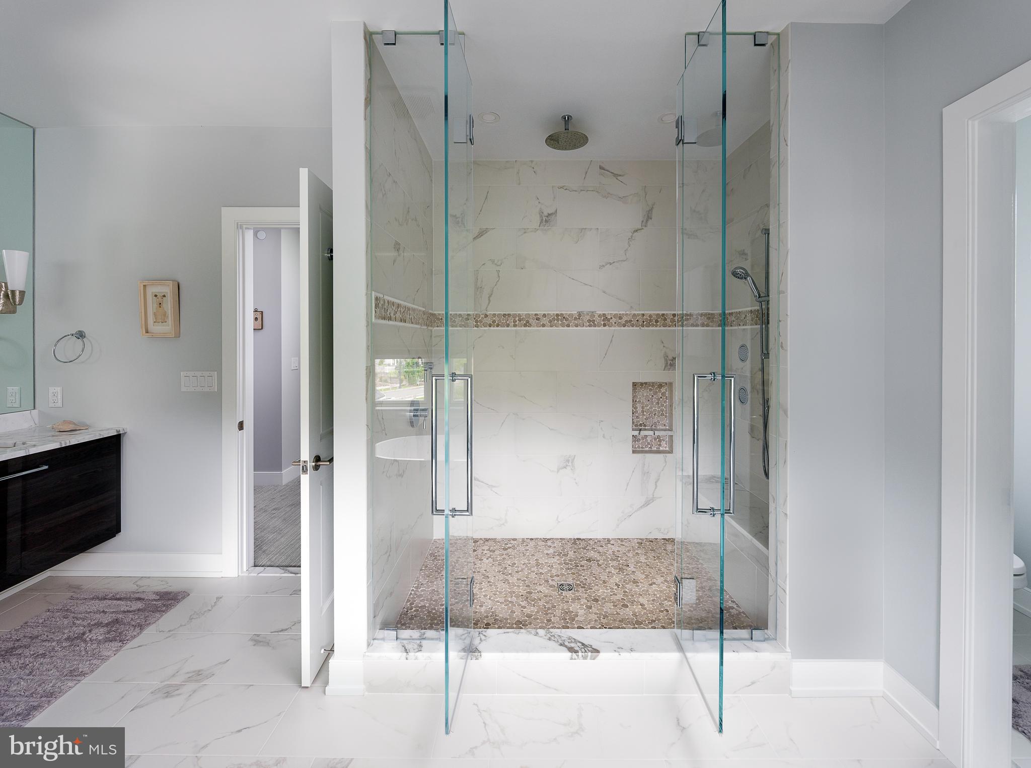 RABBIT RUN CREEK - Residential