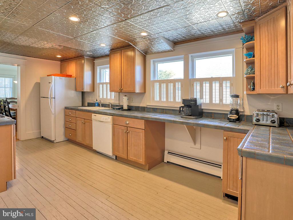 NORTH REHOBOTH - Residential