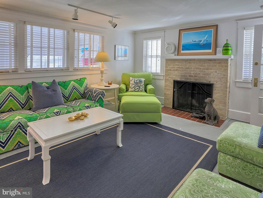 NORTH REHOBOTH - Residential