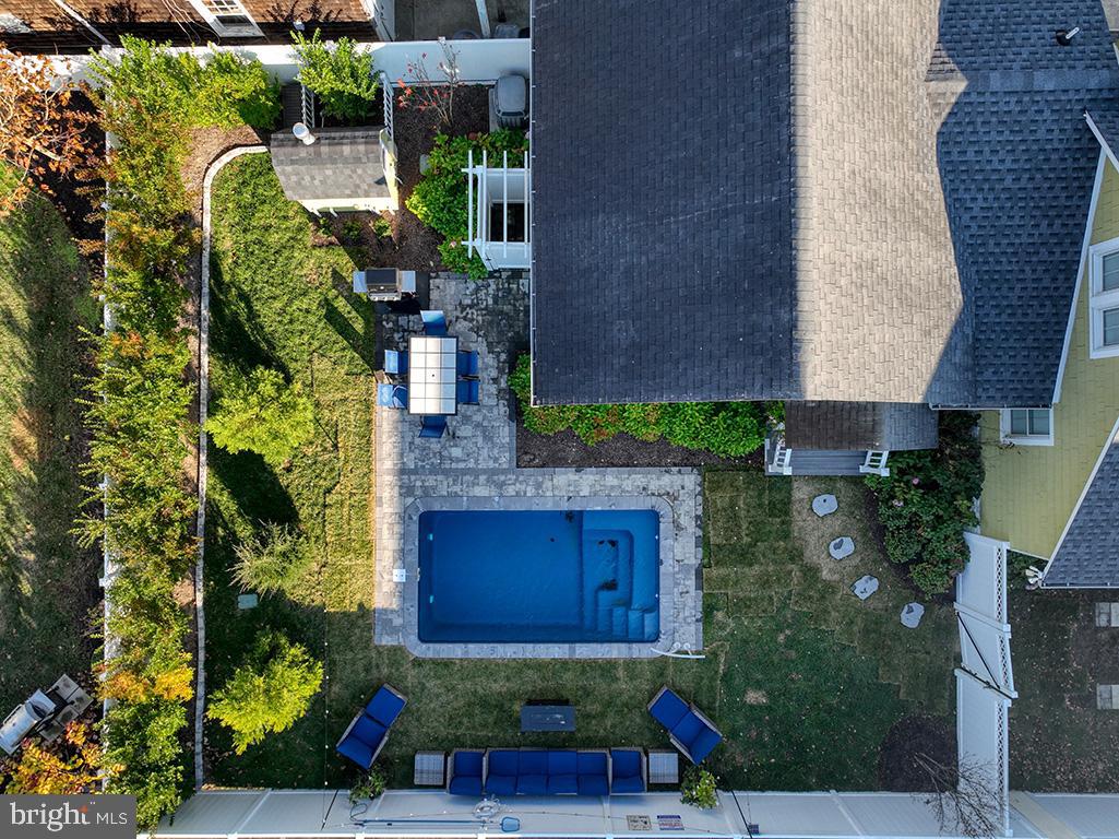 NORTH REHOBOTH - Residential