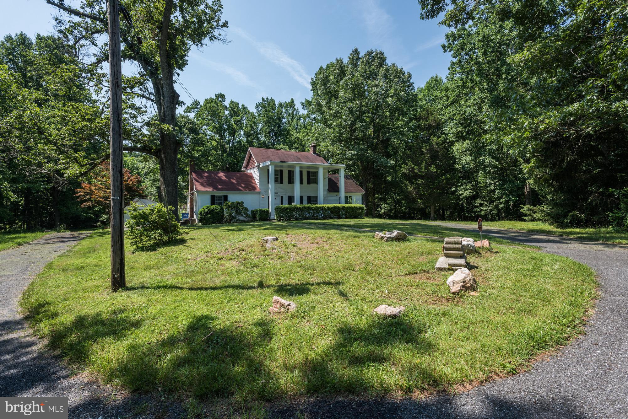 ASHTON - Residential