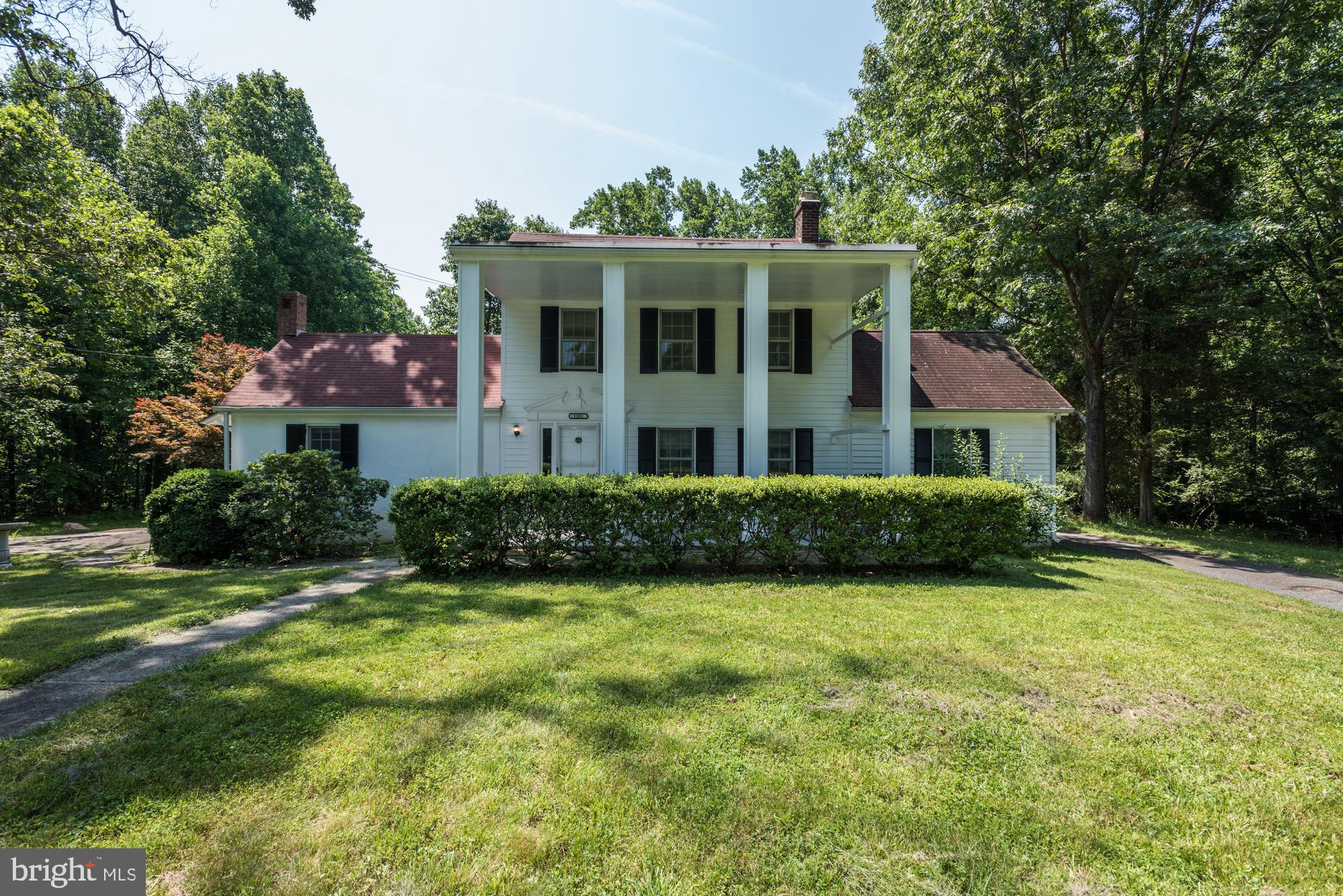 ASHTON - Residential