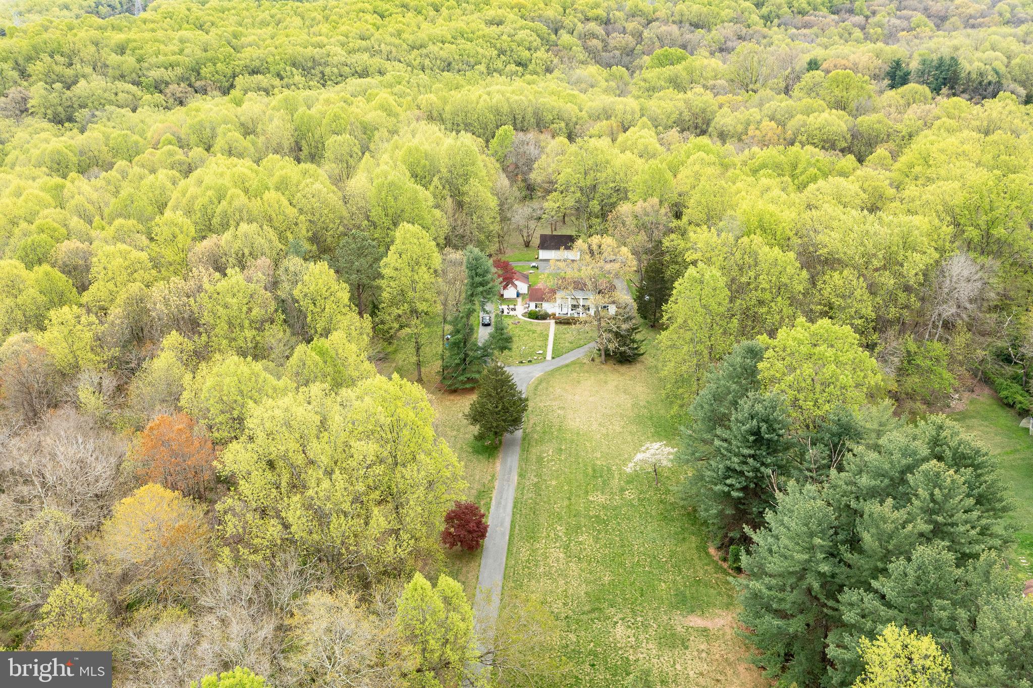 ASHTON - Residential