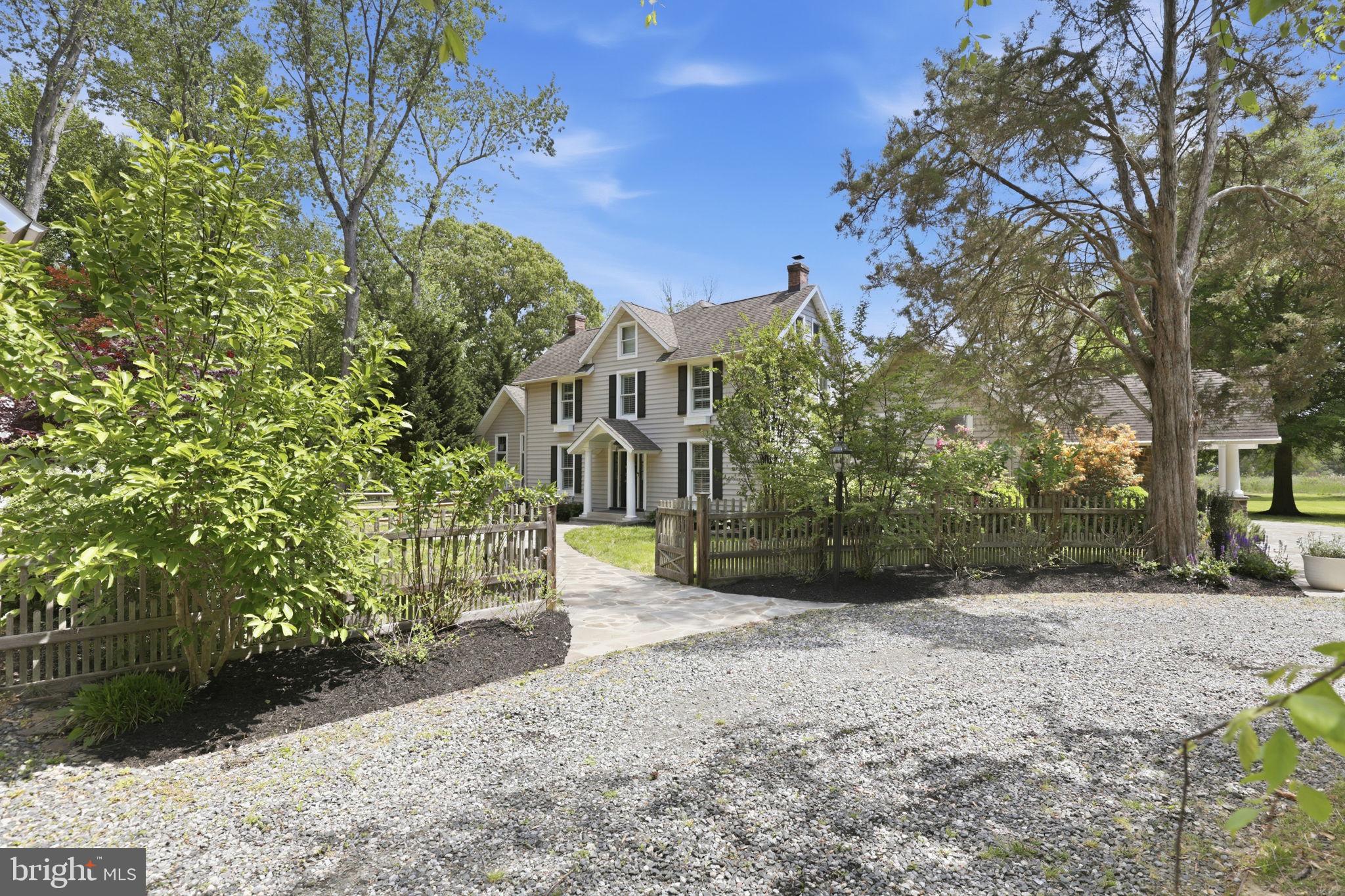 5865 DEALE BEACH ROAD