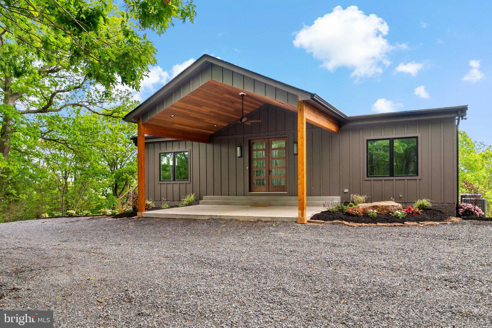 472 COON HOLLOW TRAIL