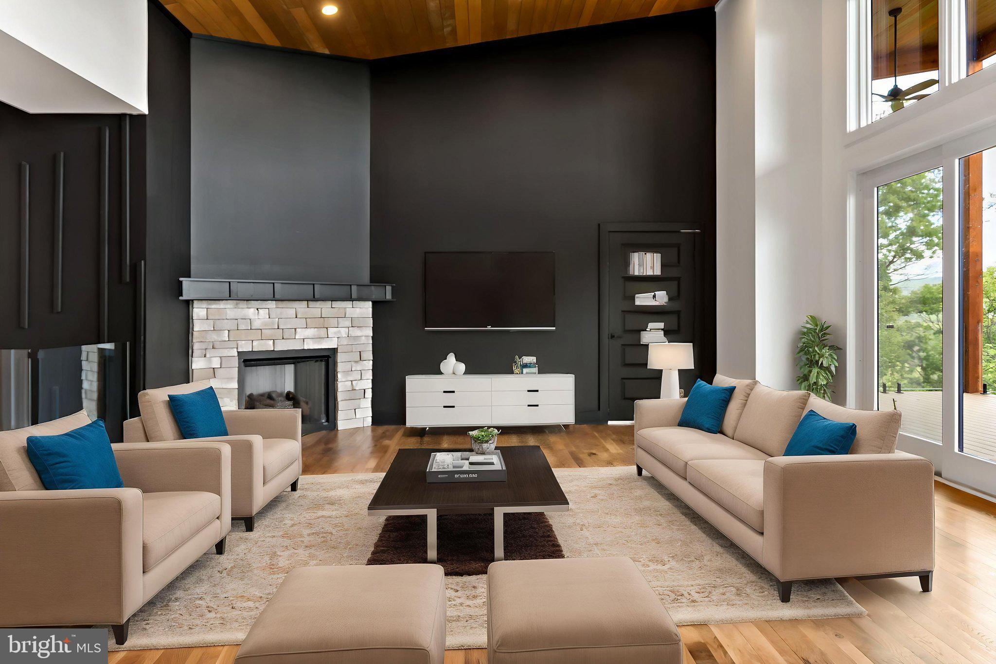 HAWKS NEST - Residential