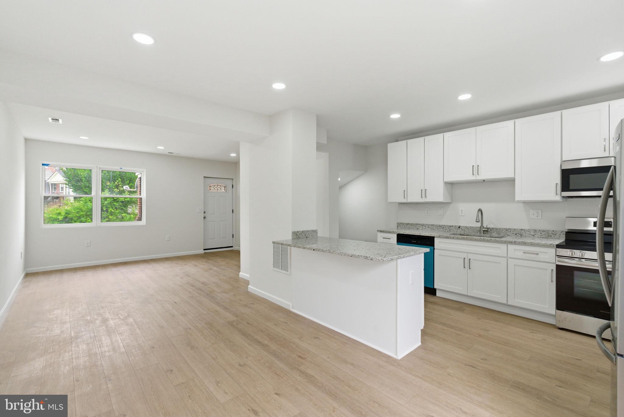 GREENSPRING - Residential